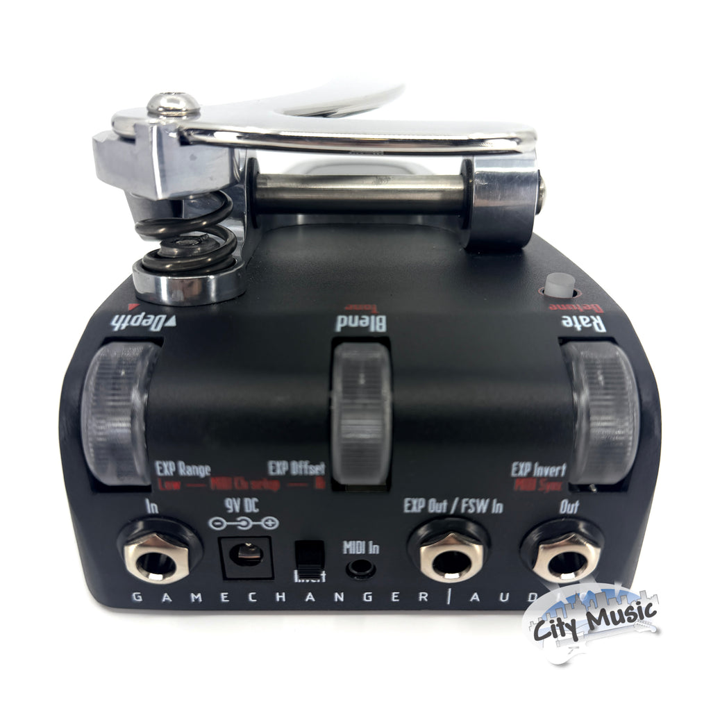 Used Gamechanger Audio Bigsby Polyphonic Pitch Shifter Guitar Effects Pedal ♪