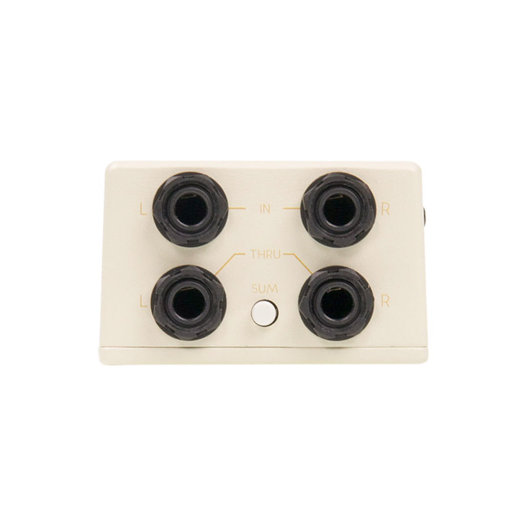 Walrus Audio Canvas Stereo DI box — white, XLR outputs side