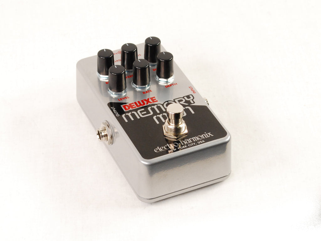 Electro-Harmonix Nano Deluxe Memory Man delay pedal — angled view