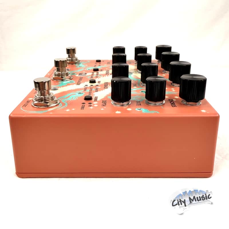 Used Walrus Audio Qi Etherealizer Multi Effects Guitar Pedal Terracotta