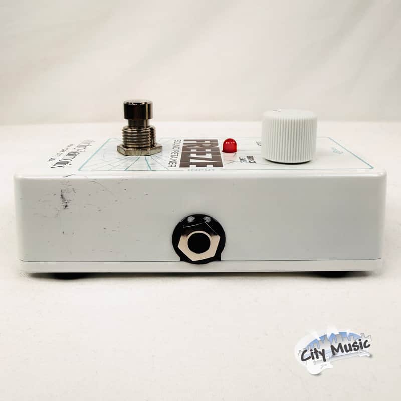 Used Electro-Harmonix EHX Freeze Sound Retainer Guitar Effects Nano Pedal
