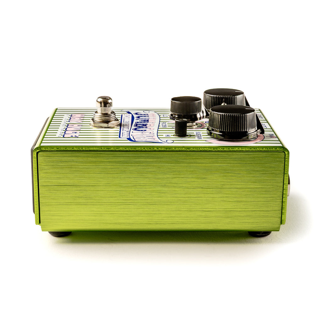 Way Huge WHE407 Swollen Pickle XXX fuzz pedal detail