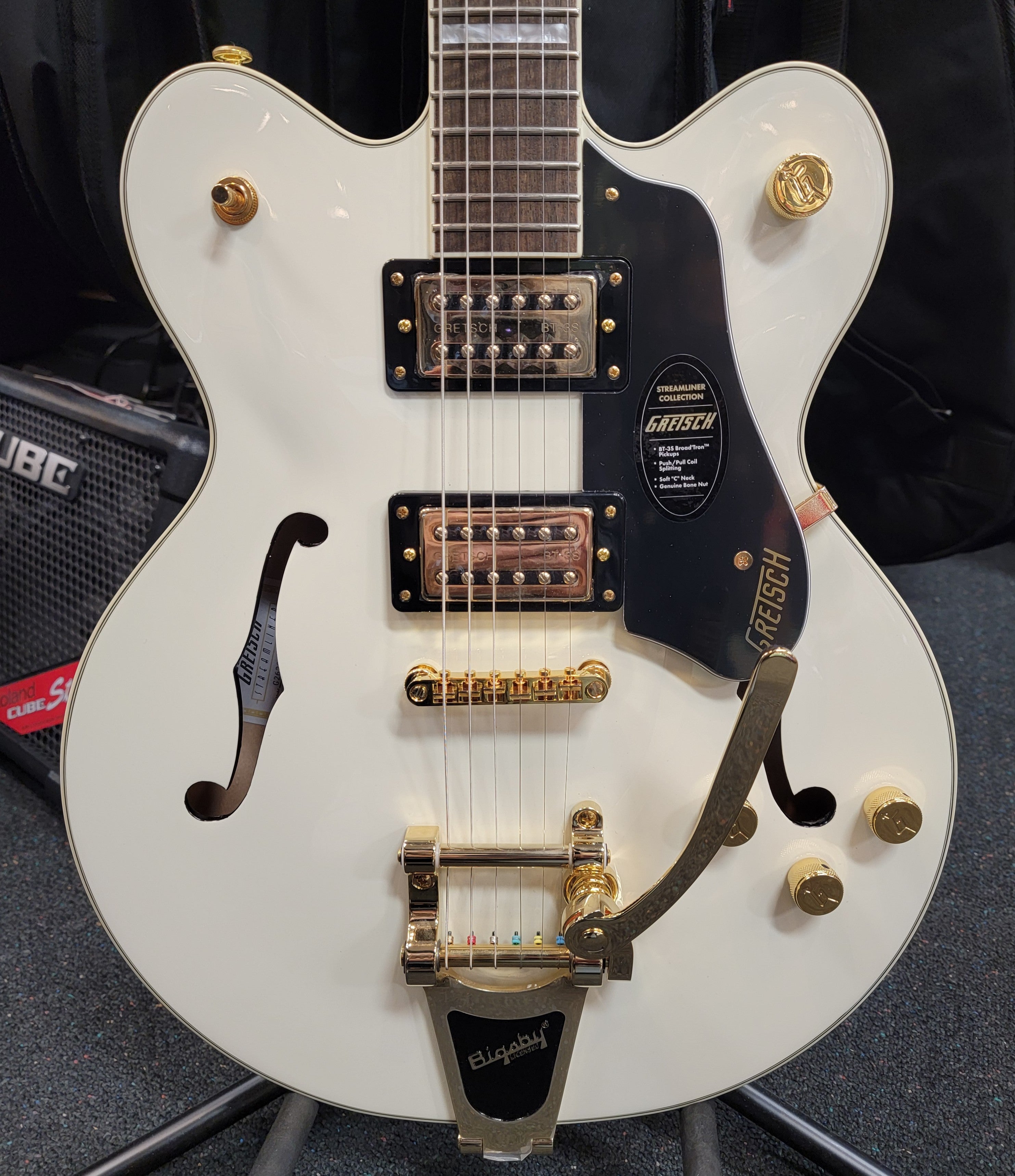 Gretsch G2622TG Streamliner Center Block Double-Cut with Bigsby LTD Vintage White, Free Shipping!