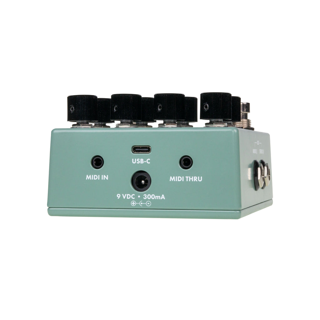 New Walrus Audio Lore MKII Stereo Reverse Soundscape Generator Pedal Green