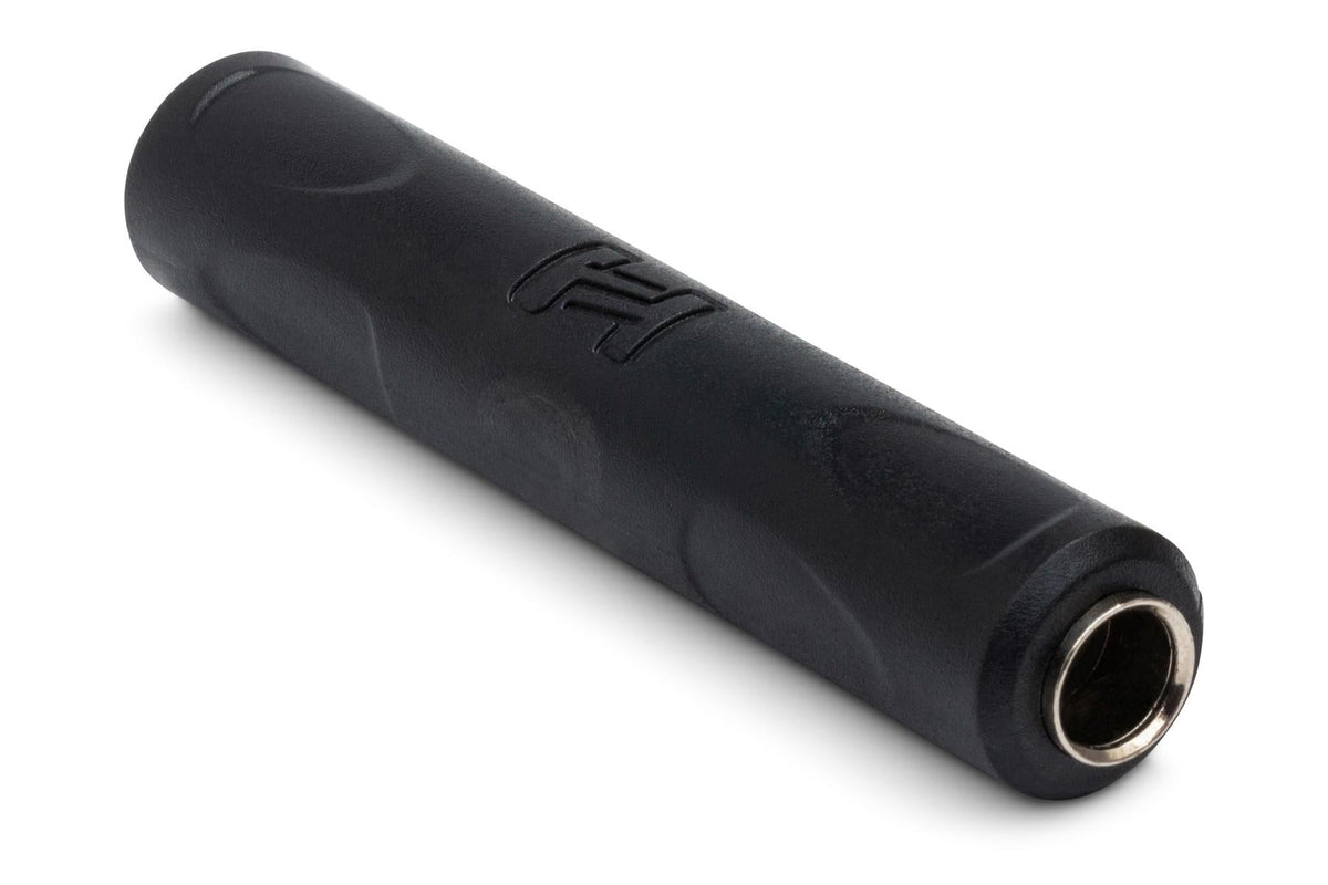 Hosa GPP-105 Coupler, 1/4 inch TRS to Same