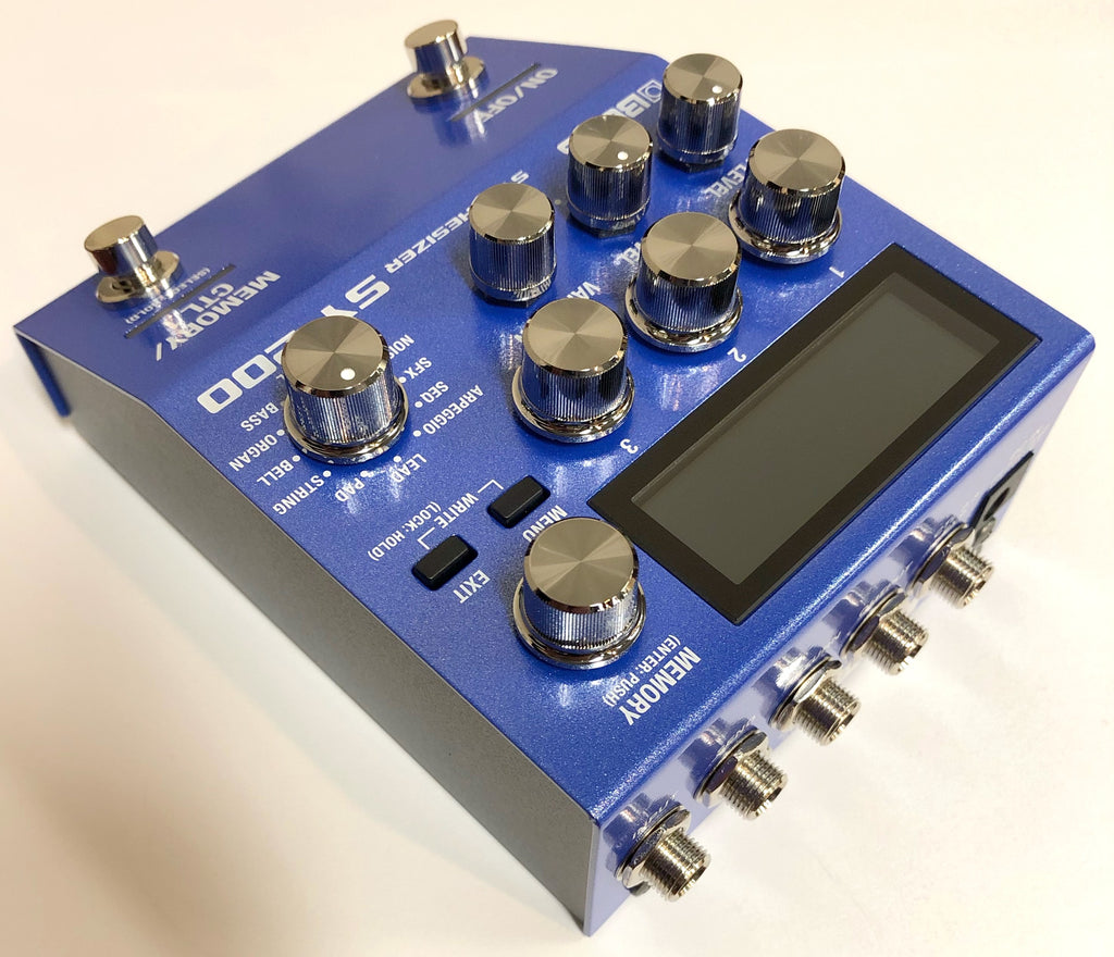 Used Boss SY-200 synthesizer pedal side jacks