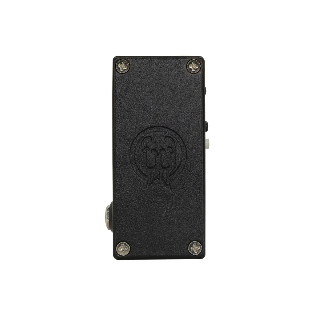Walrus Audio Canvas Nano line isolator — detail of ground lift switch