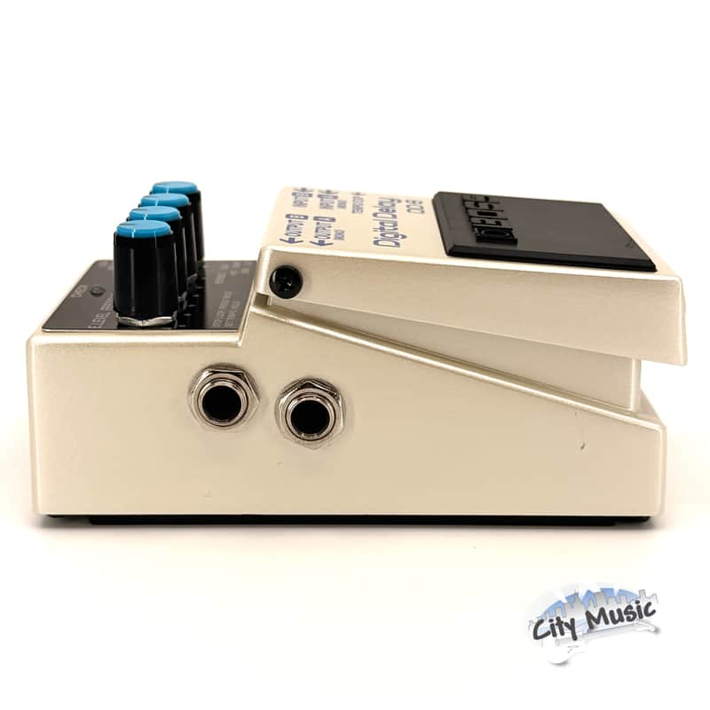 Used Boss DD-8 Digital Delay Guitar Effects Pedal