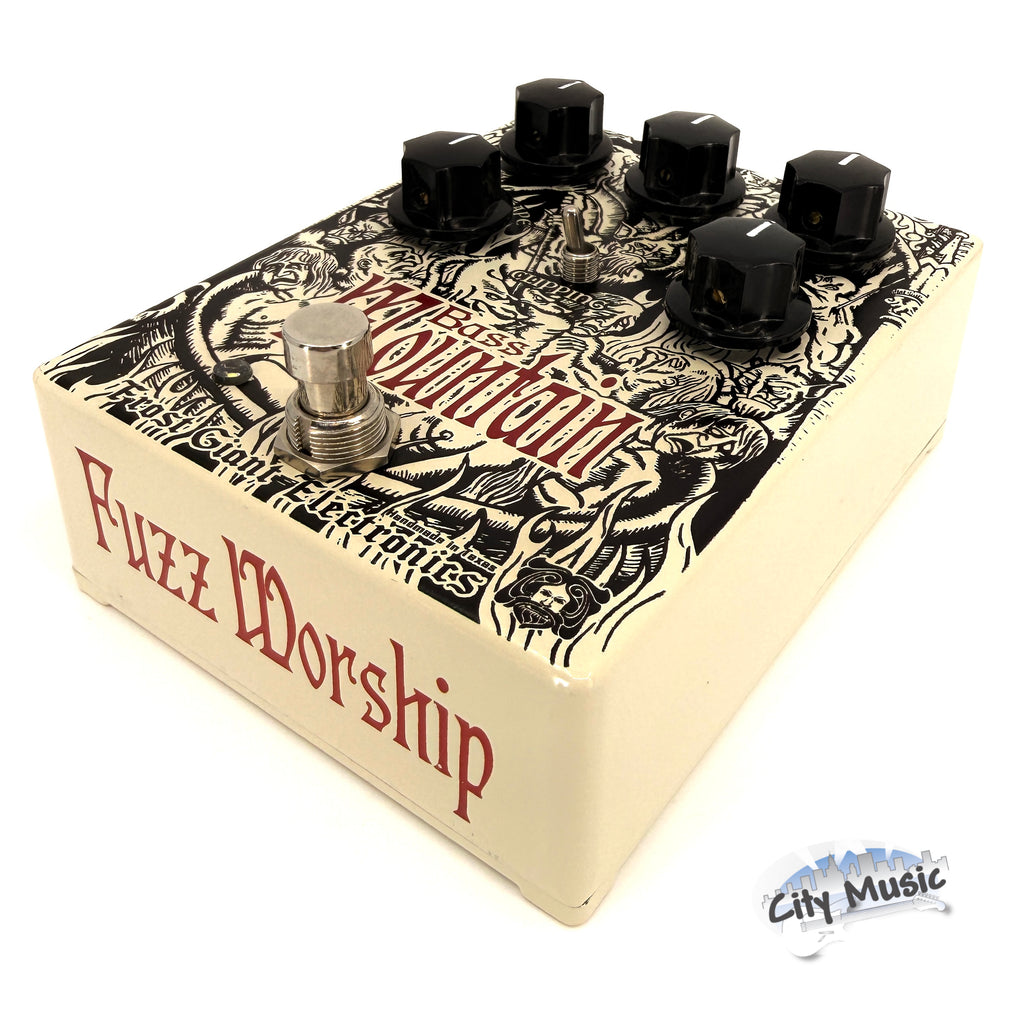 Used Frost Giant Electronics Bass Mountain Distortion Fuzz Guitar Effects Pedal ♪