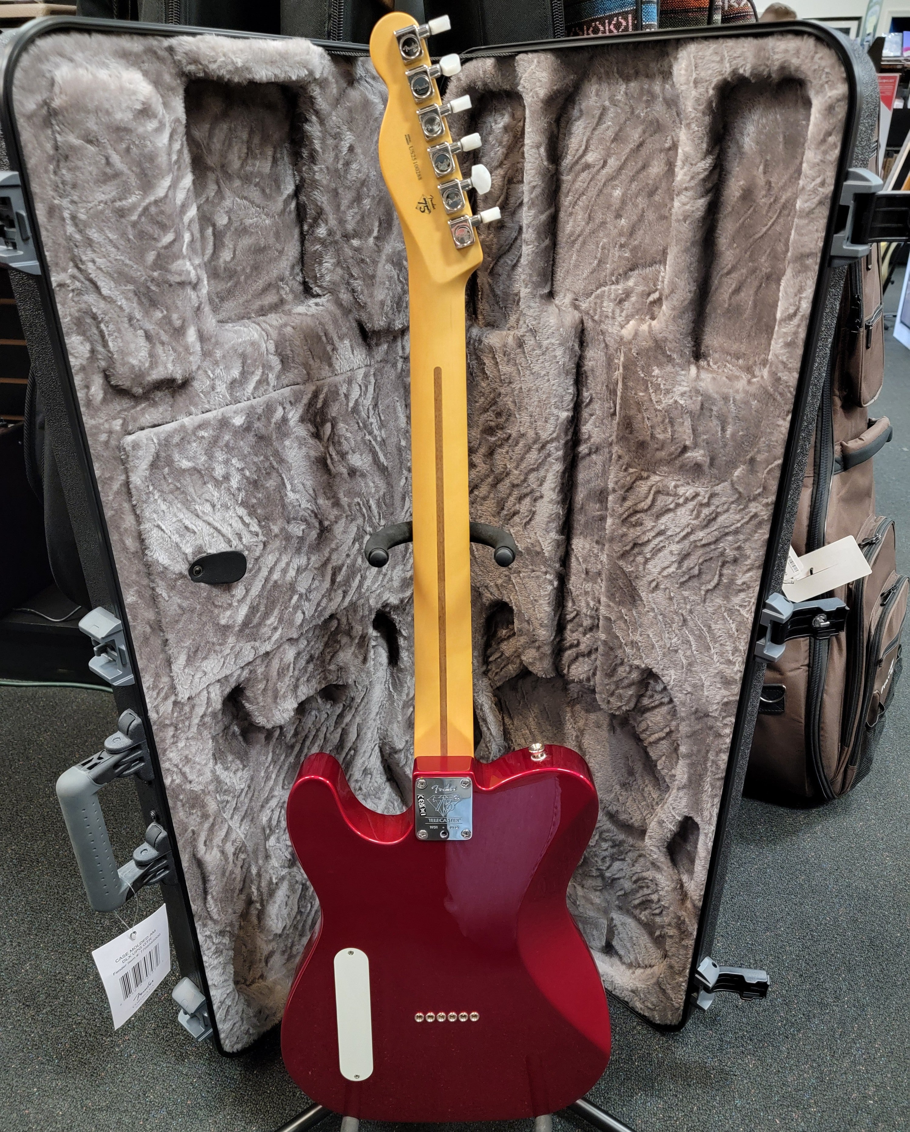 Fender 75th Anniversary American Professional Classic Cabronita Telecaster Candy Apple Red, Case, Free Shipping!