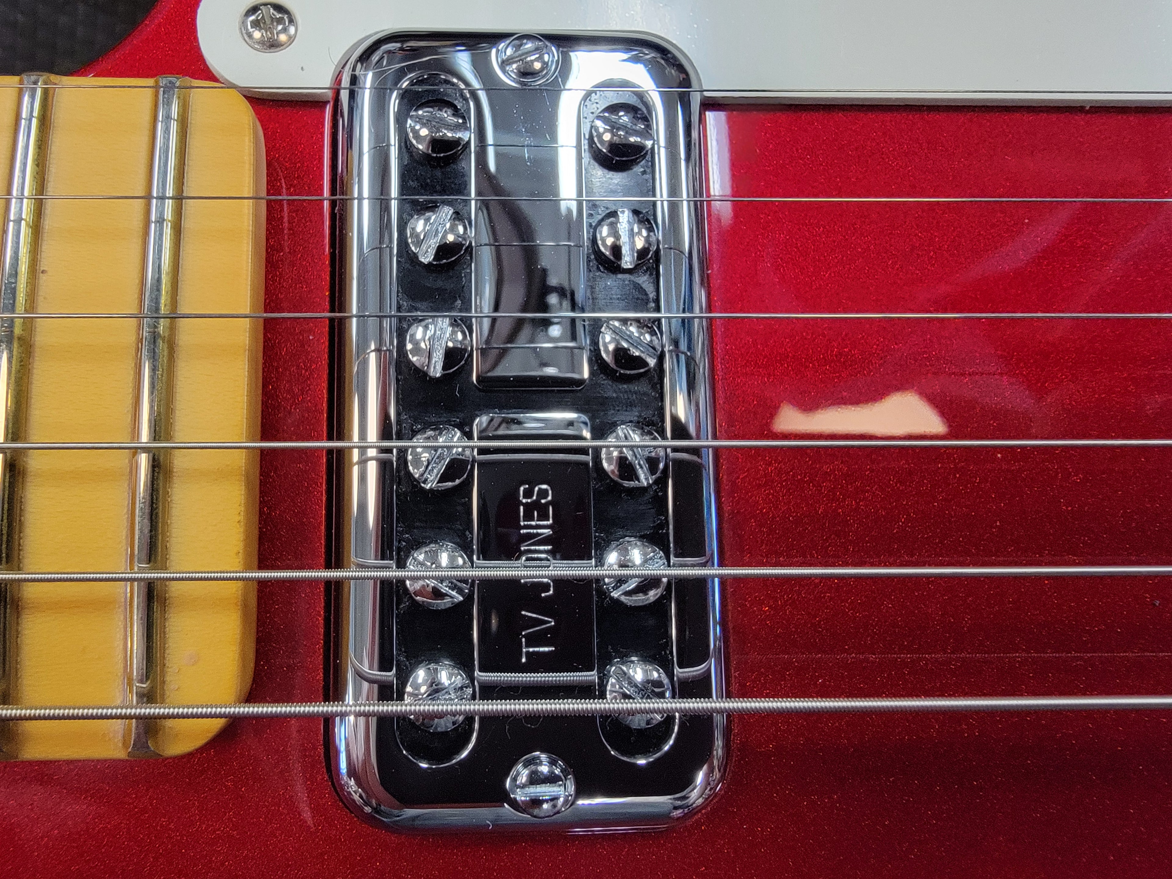 Fender 75th Anniversary American Professional Classic Cabronita Telecaster Candy Apple Red, Case, Free Shipping!
