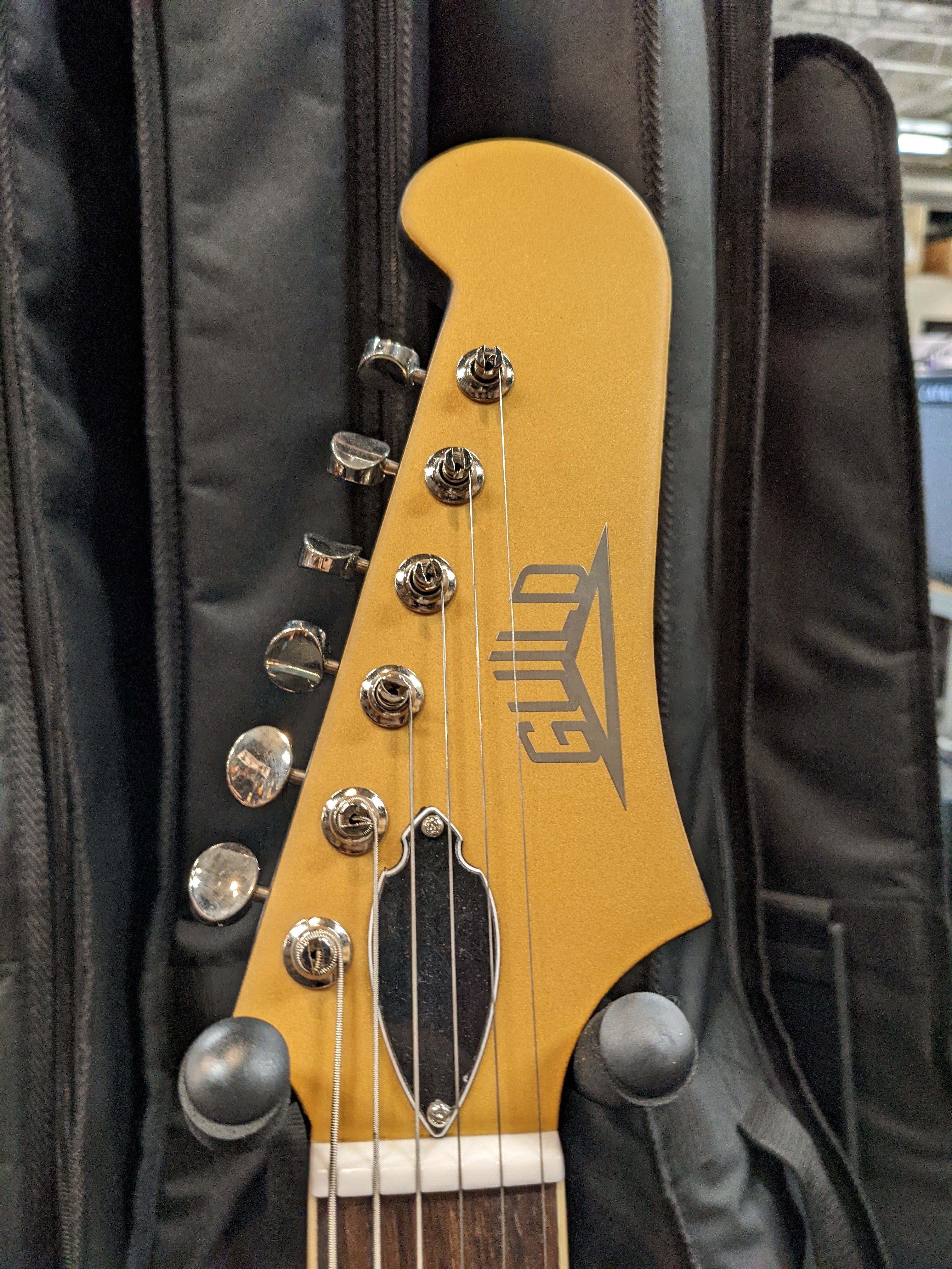 Guild Starfire I Jet90 Satin Gold guitar P90 pickups