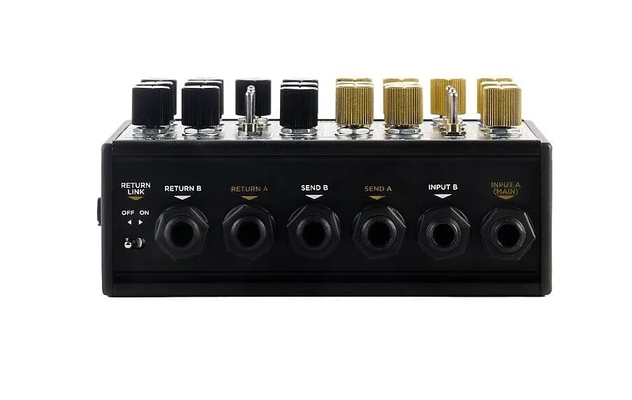 DSM & Humboldt Simplifier X dual amp simulator — side view