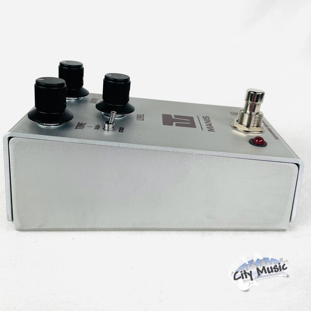 Keeley Manis Overdrive pedal — bottom plate and serial detail