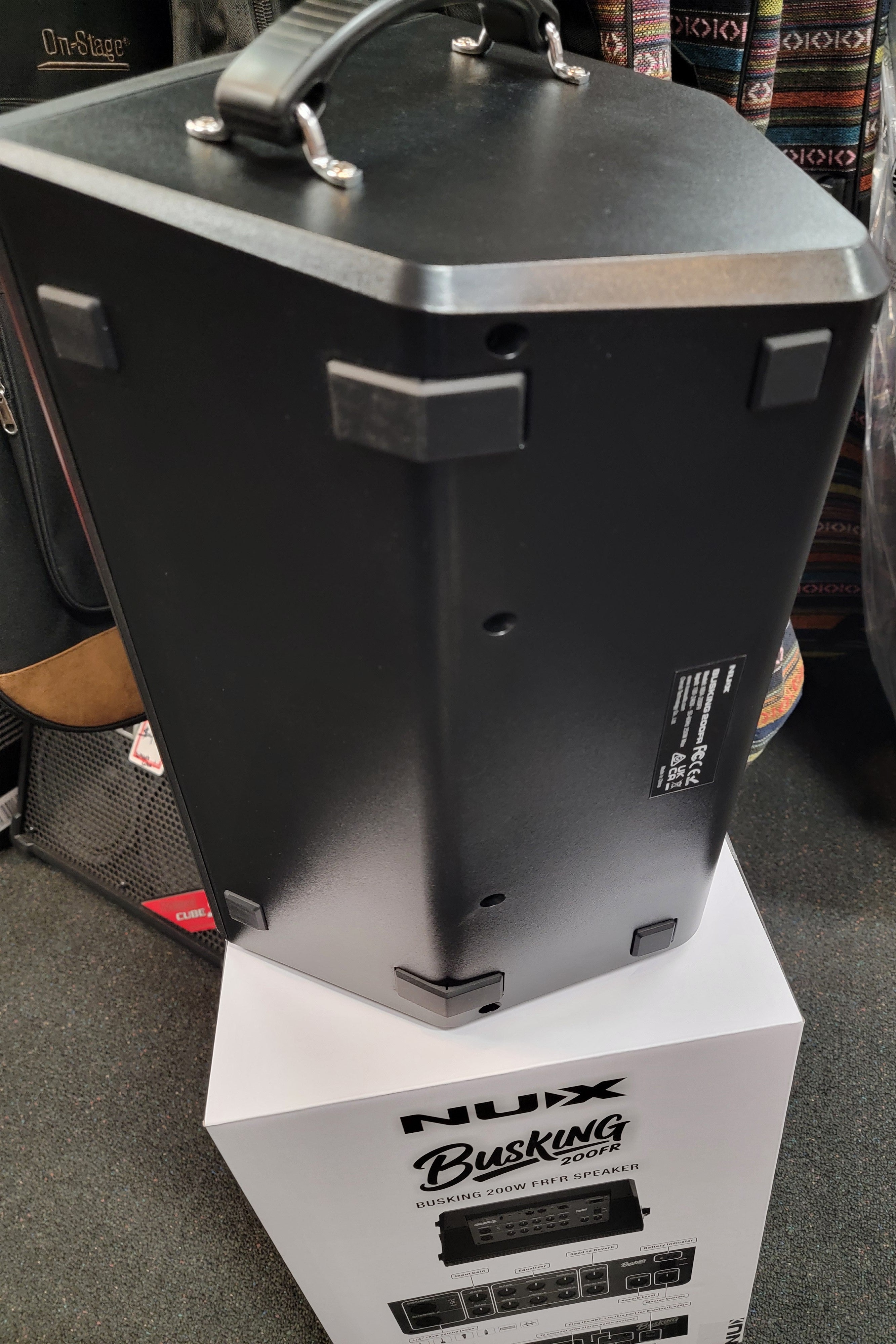 NUX Busking 200FR portable PA speaker — top handle detail