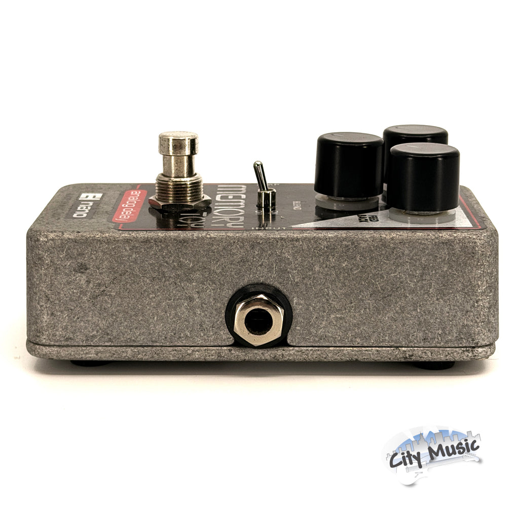 Used Electro-Harmonix EHX Memory Toy Analog Delay Modulation Guitar Effects Pedal ♪