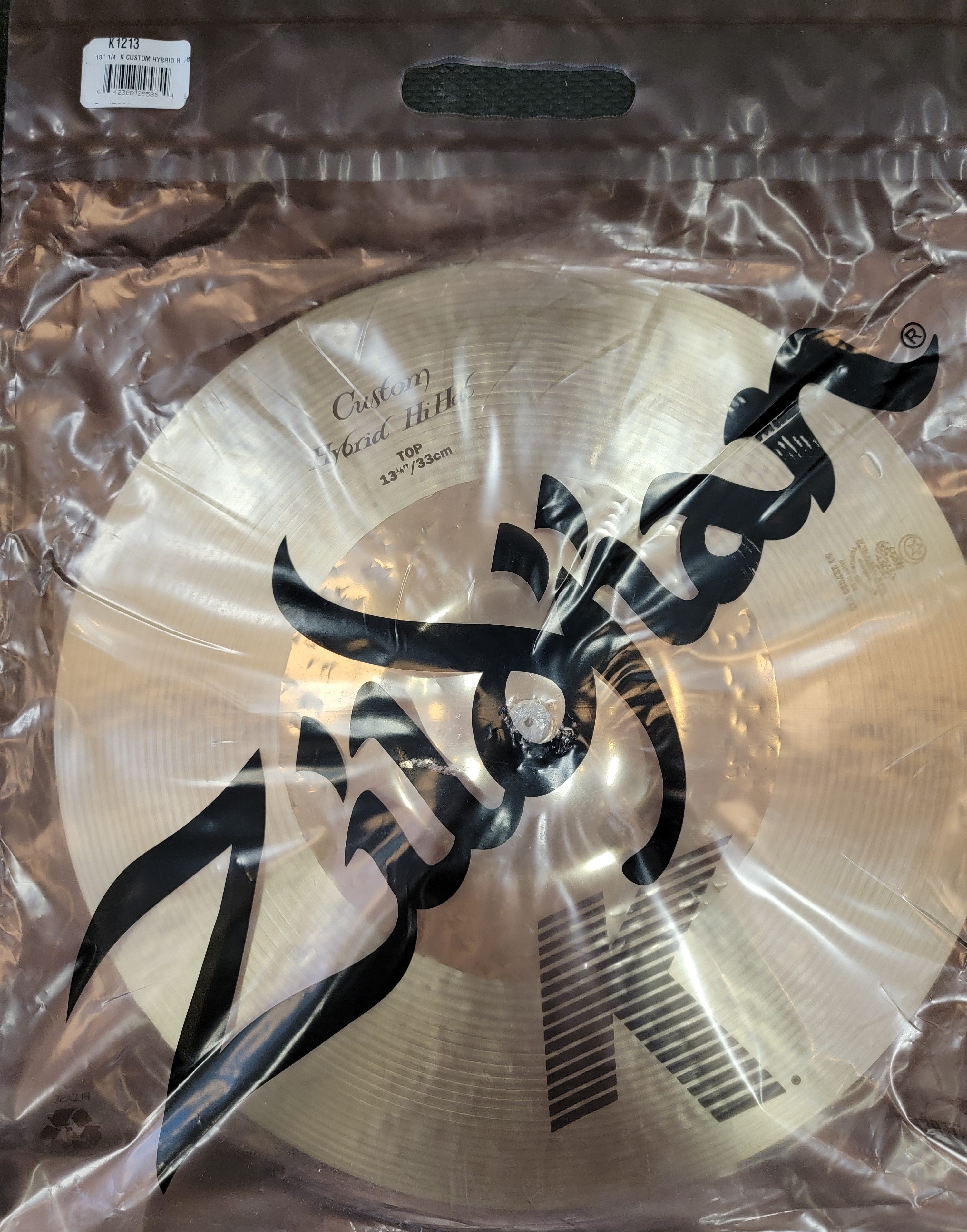 Zildjian K1213 Hybrid Hi-Hat - top cymbal inner unlathed section detail