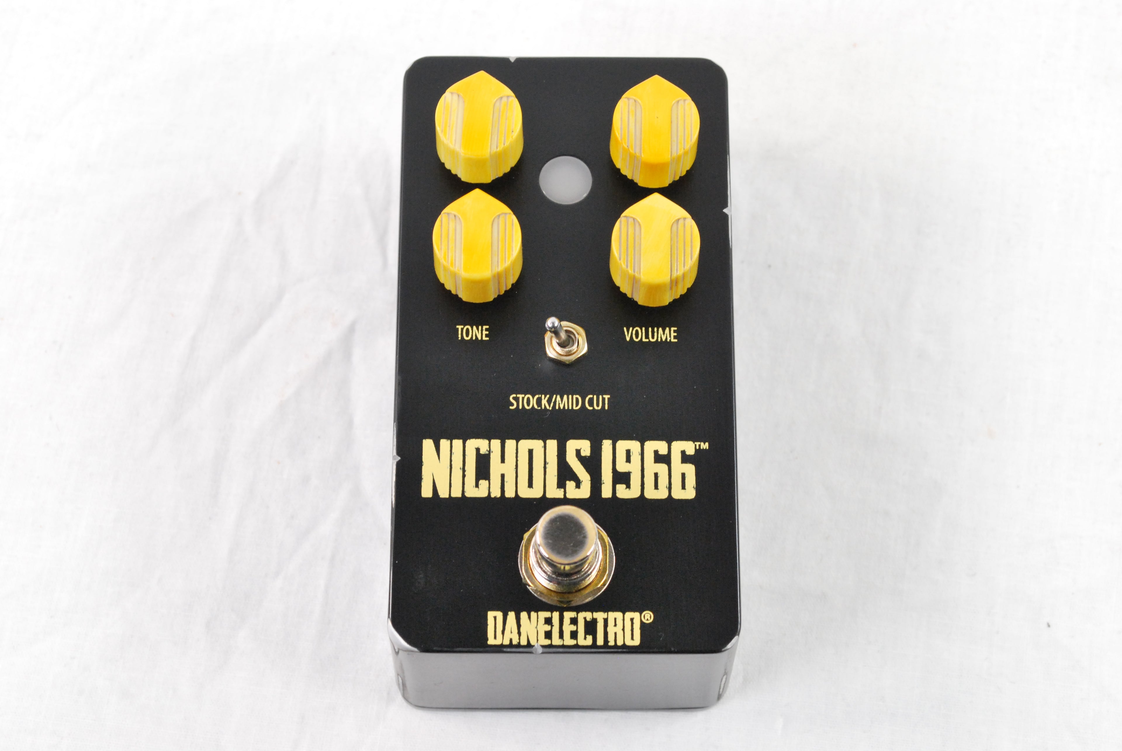 Danelectro N-66 Nichols 1966 fuzz pedal — black, used condition detail