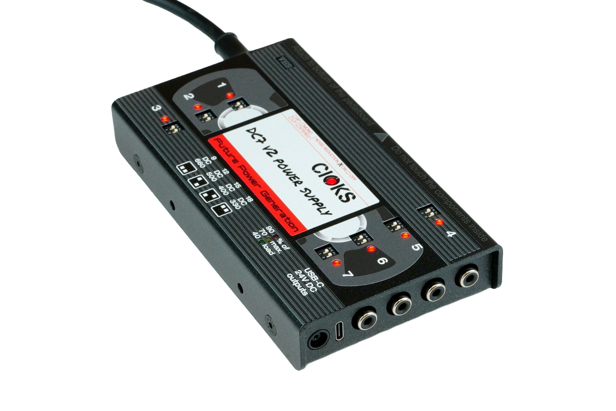 New CIOKS DC7 V2 Retro Series VHS Tape Guitar Effects Pedal Power Supply