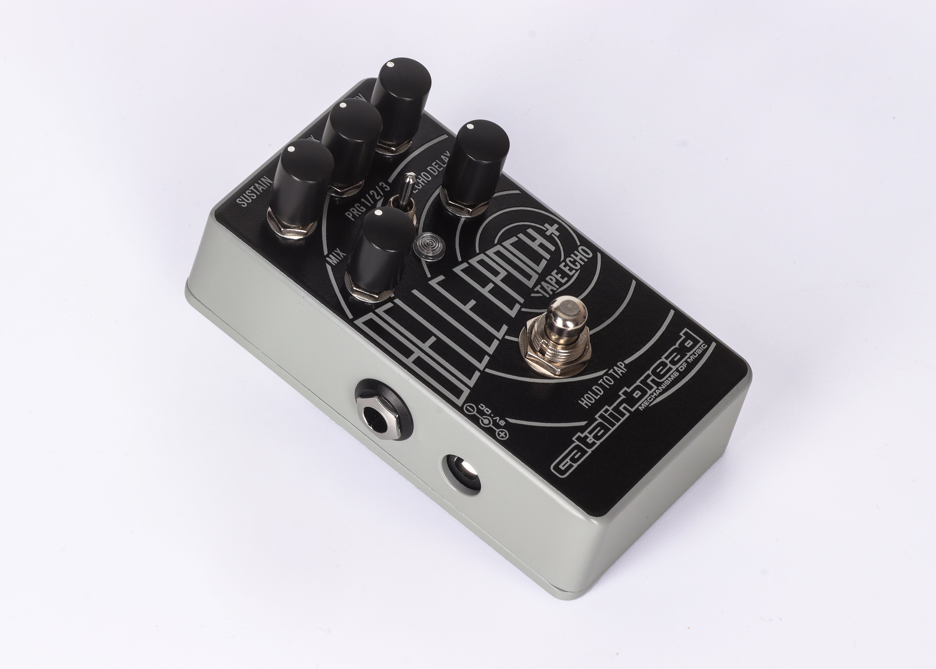 Catalinbread Belle Epoch+ tape echo delay pedal — side view output jack