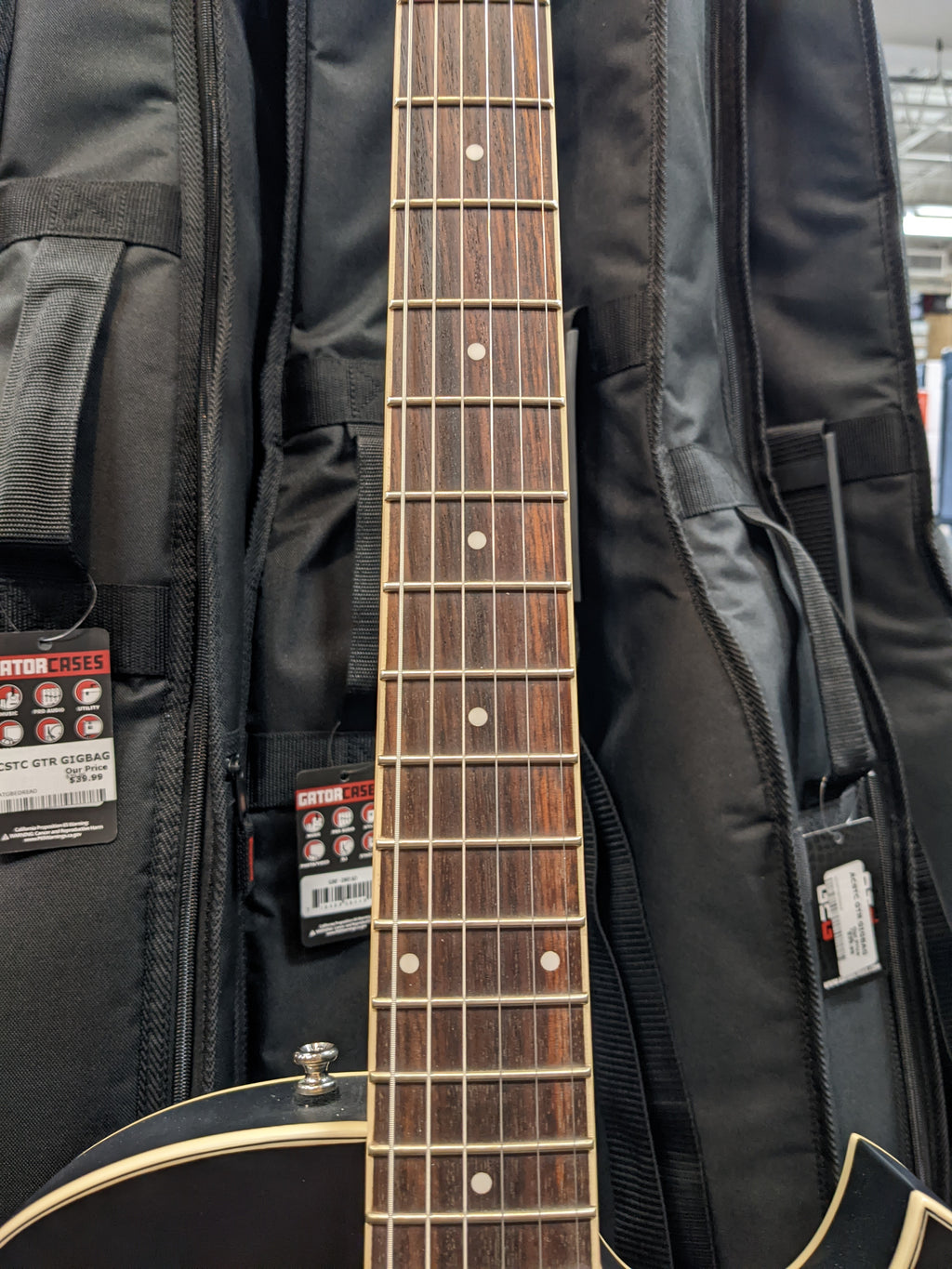 Guild Starfire I Jet90 Satin Black guitar Vibrato tailpiece