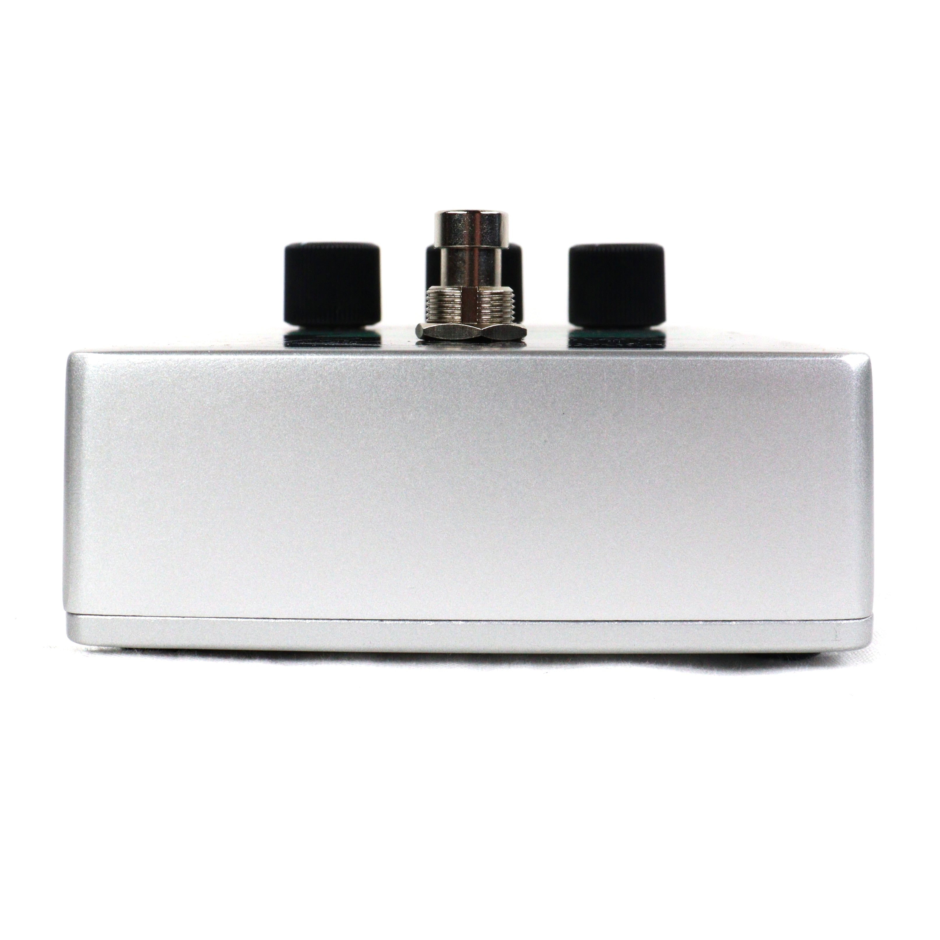 Electro-Harmonix Walking on the Moon flanger pedal — rear view