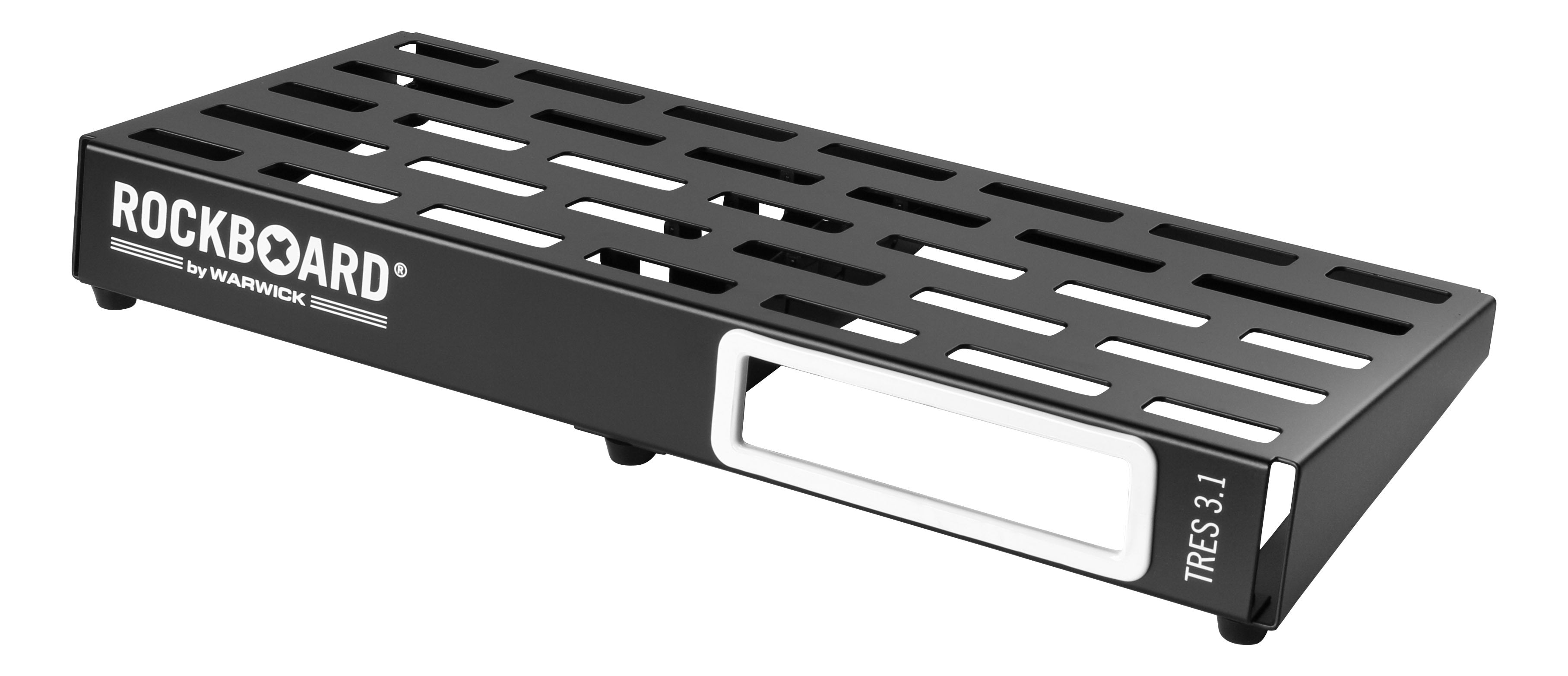 RockBoard TRES 3.1 pedalboard angled side view