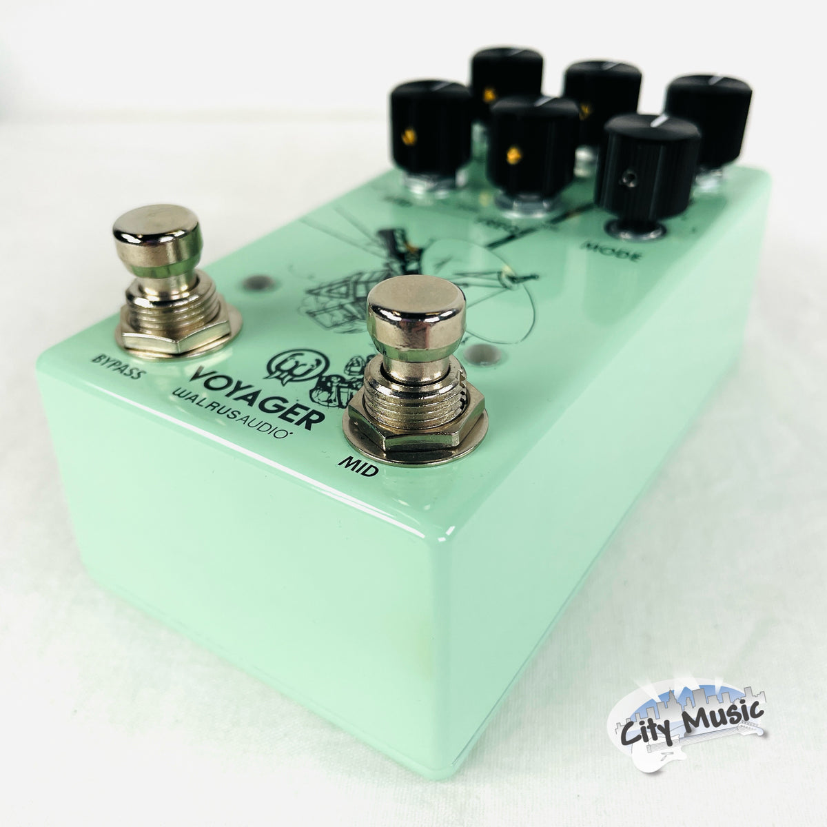 Used Walrus Audio Voyager MKII Preamp Overdrive Guitar Effects Pedal Seafoam ♫