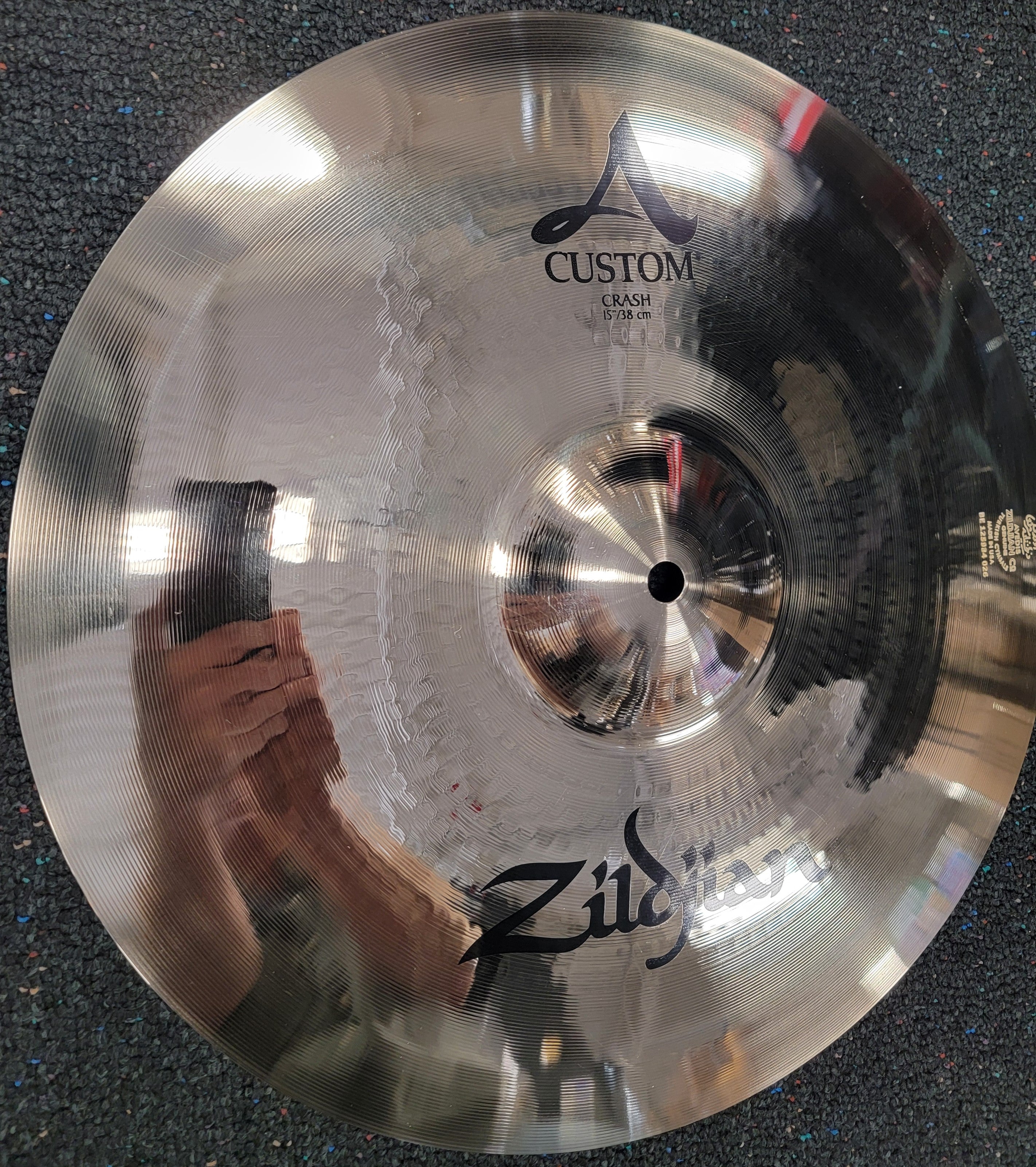 Zildjian A Custom Crash Cymbal A20513 - detail of hammering pattern