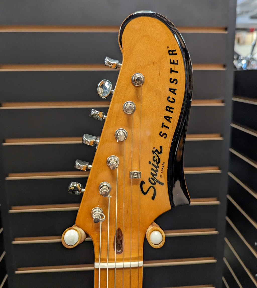 Squier Classic Vibe Starcaster Natural — full body side view