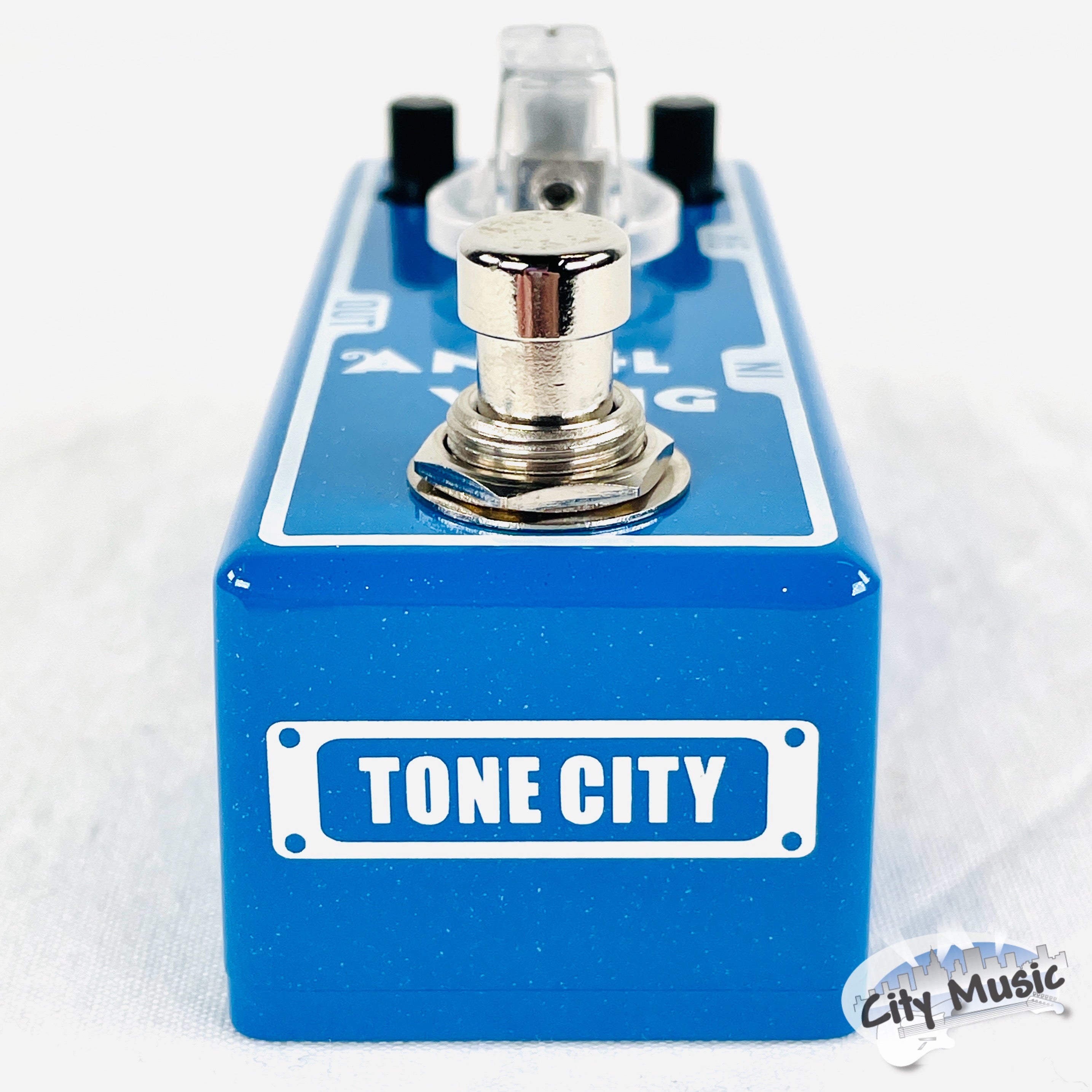 Used Tone City Angel Wing chorus pedal — side jacks view