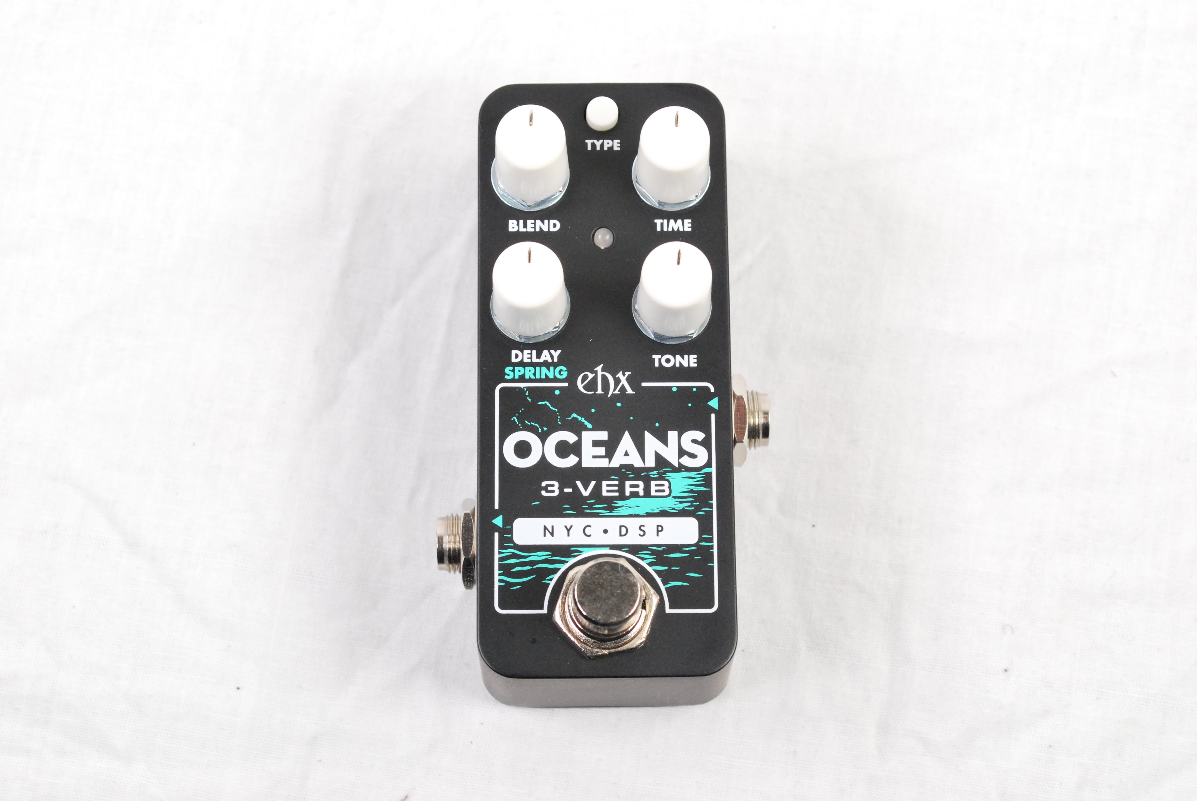 Electro-Harmonix Pico Oceans 3-Verb reverb pedal — black enclosure, top view