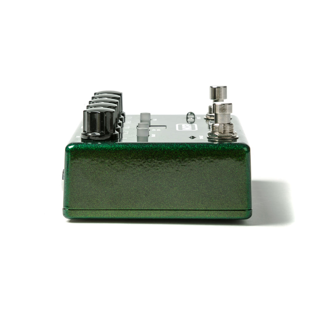MXR M292 Carbon Copy Deluxe delay pedal — Bright and Mod switches