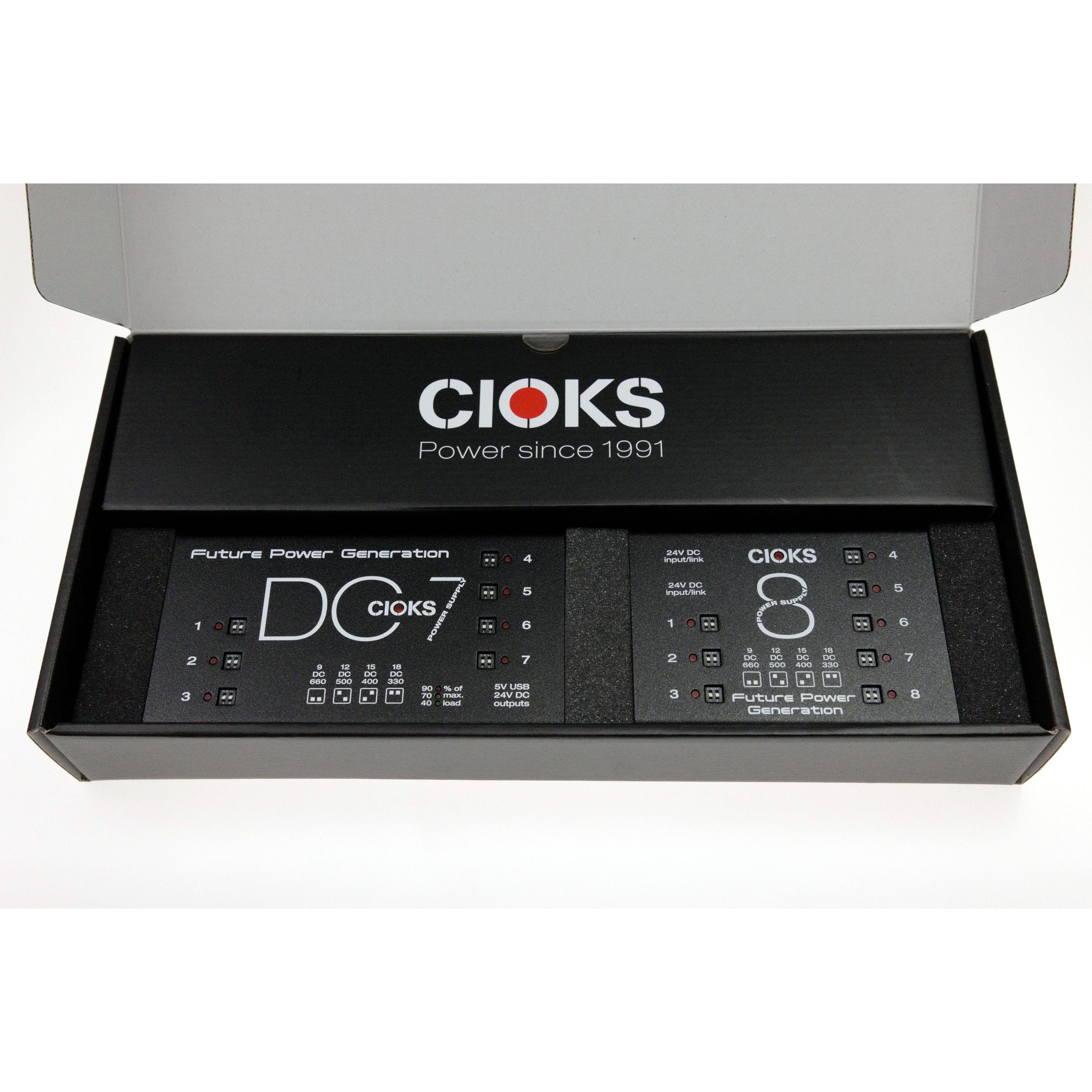 CIOKS SPB Super Power Bundle — DC7 unit top detail with outlets and voltages