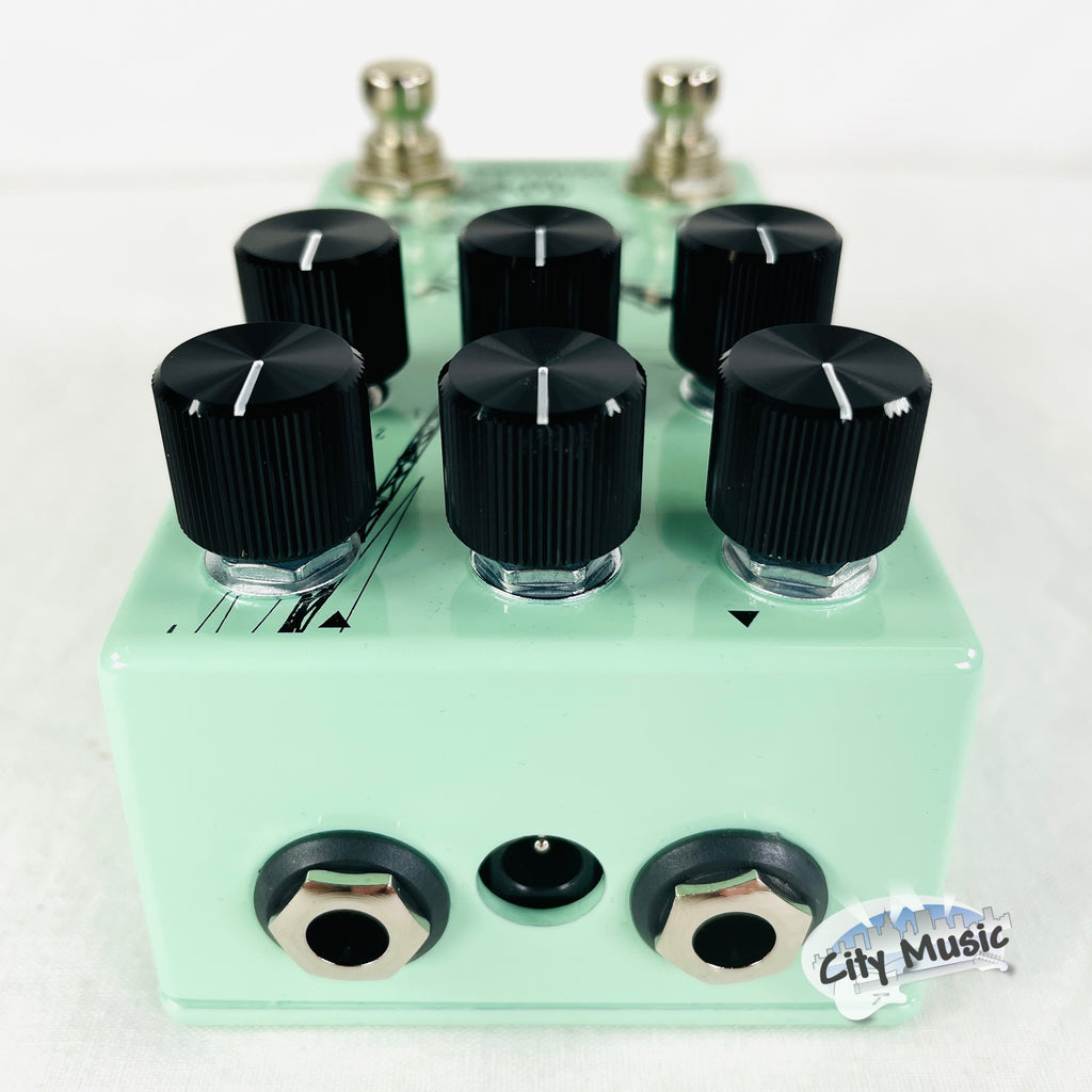 Used Walrus Audio Voyager MKII Preamp Overdrive Guitar Effects Pedal Seafoam ♫