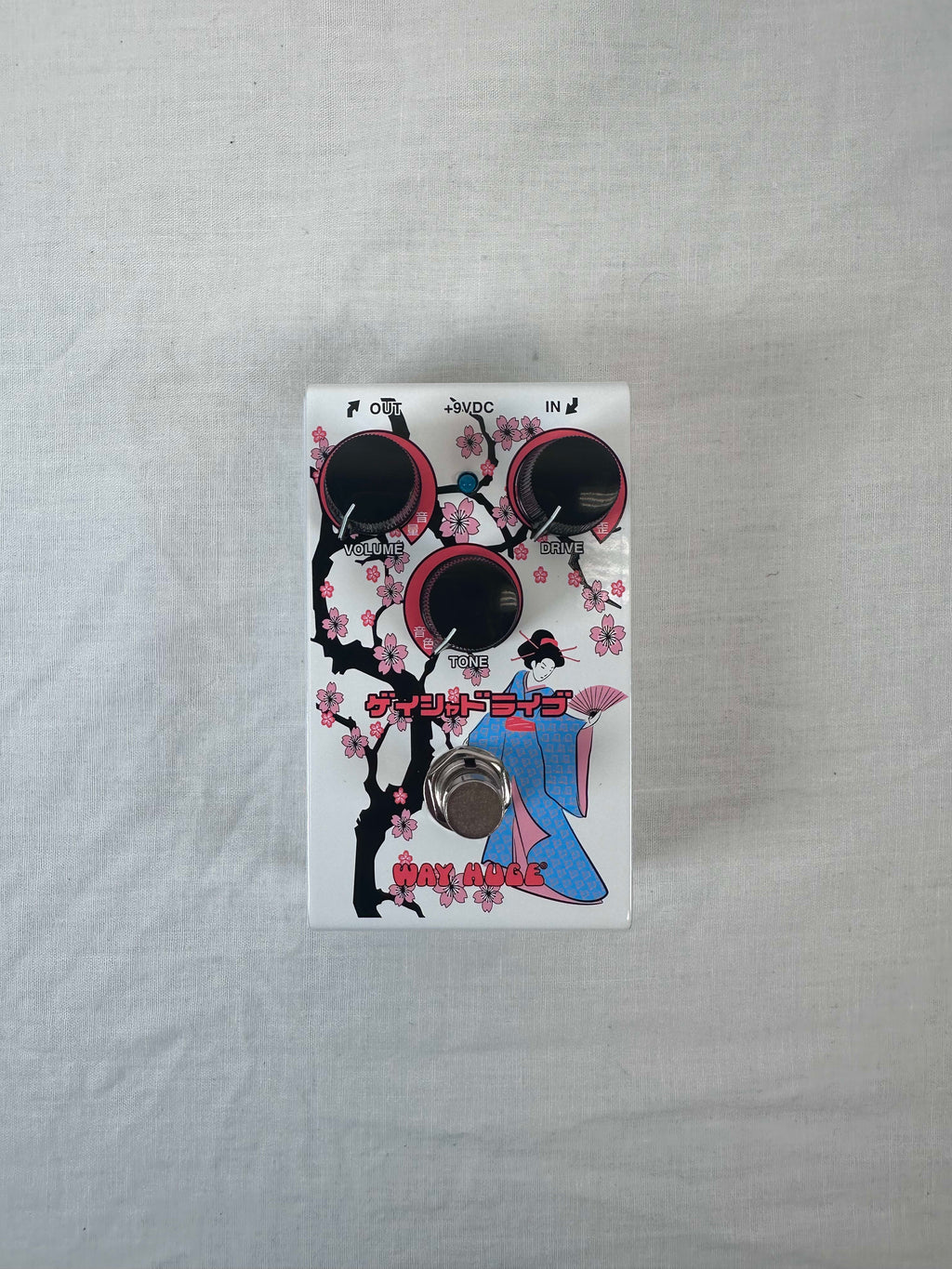 Way Huge WM32 Smalls Geisha Drive — top-down view showing three knobs and artwork