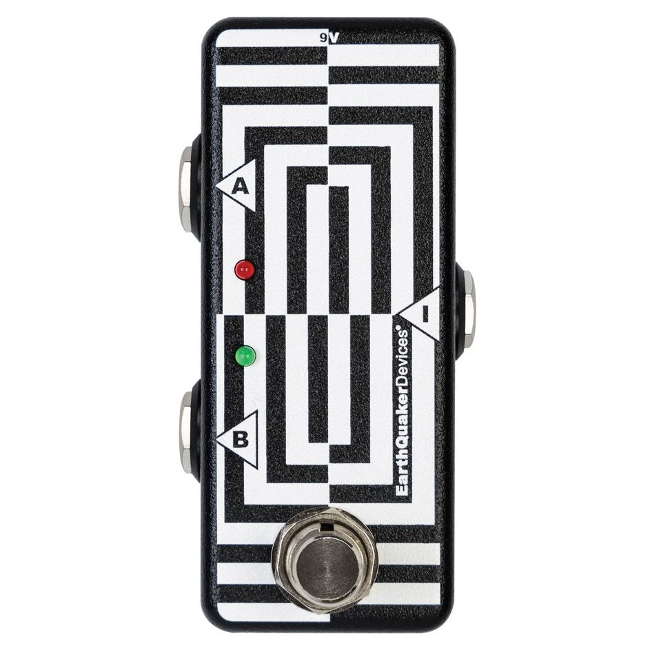 EarthQuaker Devices A/B Box switch pedal - front view