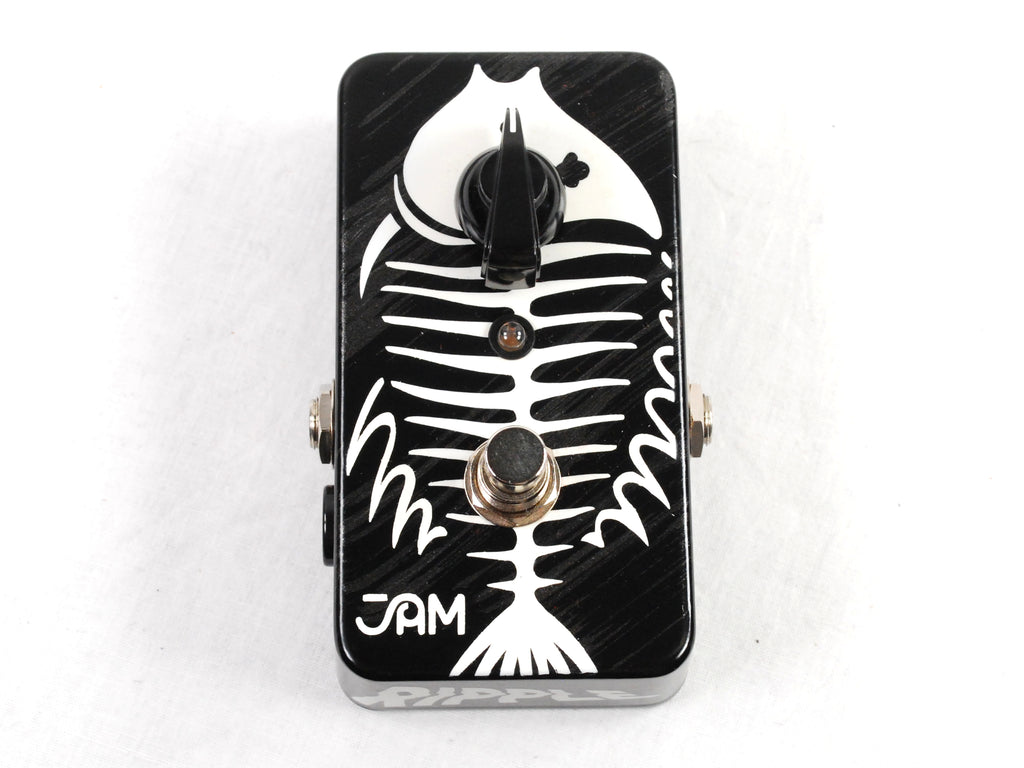JAM Pedals Ripple Bass black phaser pedal — top rate knob detail