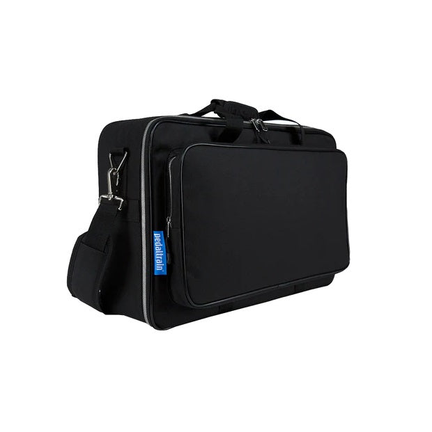 Pedaltrain JR MAX pedalboard — MAX soft case with shoulder strap