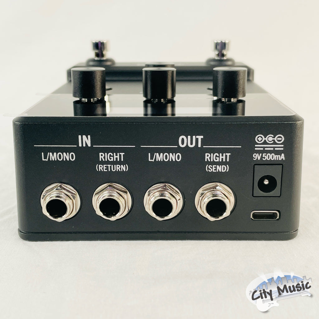 Used Line 6 HX One multi-effects pedal — rear jacks view