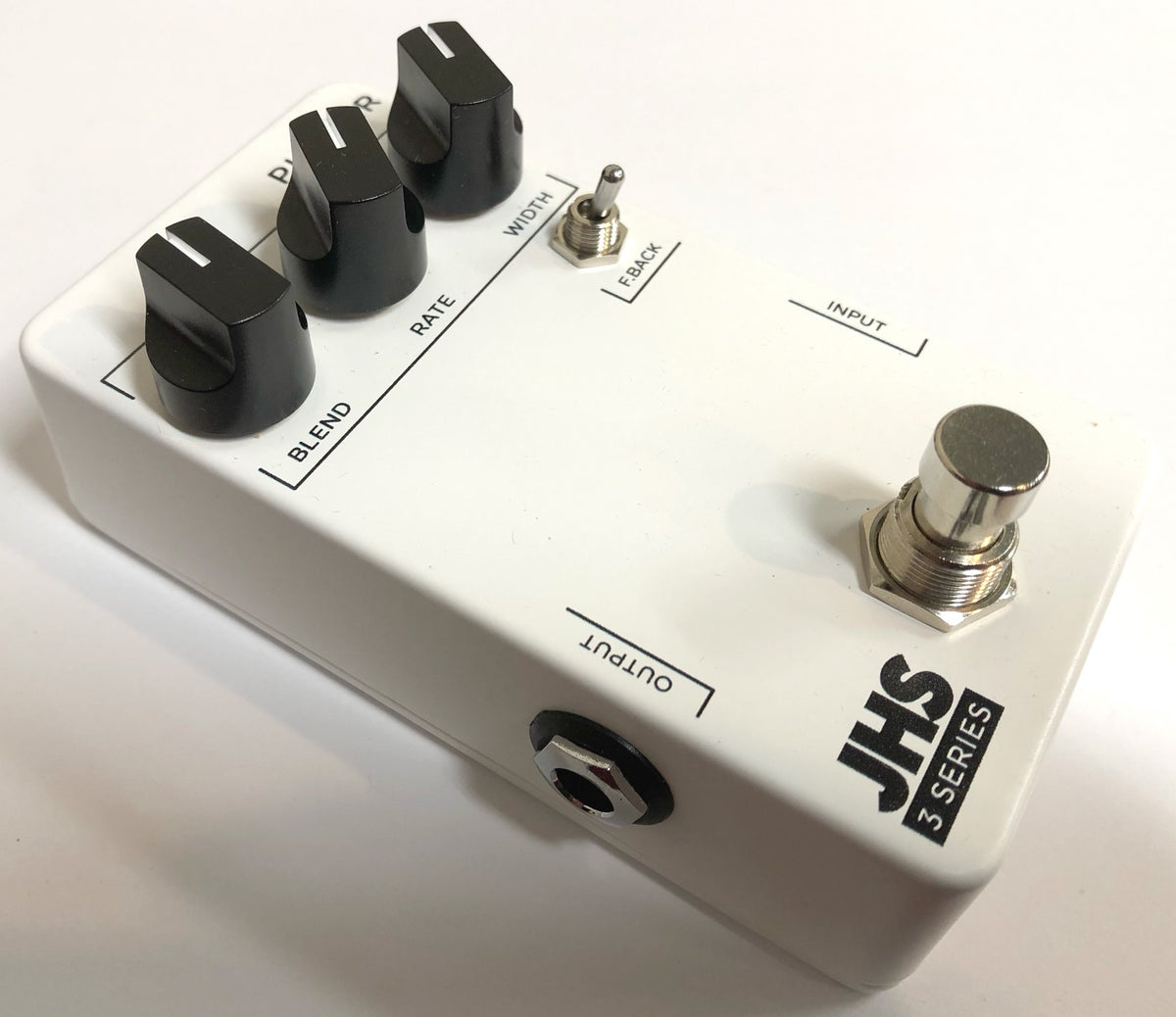 JHS 3 Series Phaser pedal — side jacks