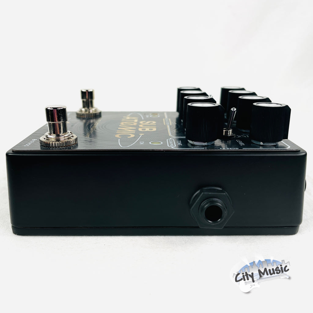DSM & Humboldt Sub Atomic bass preamp pedal — alternate view
