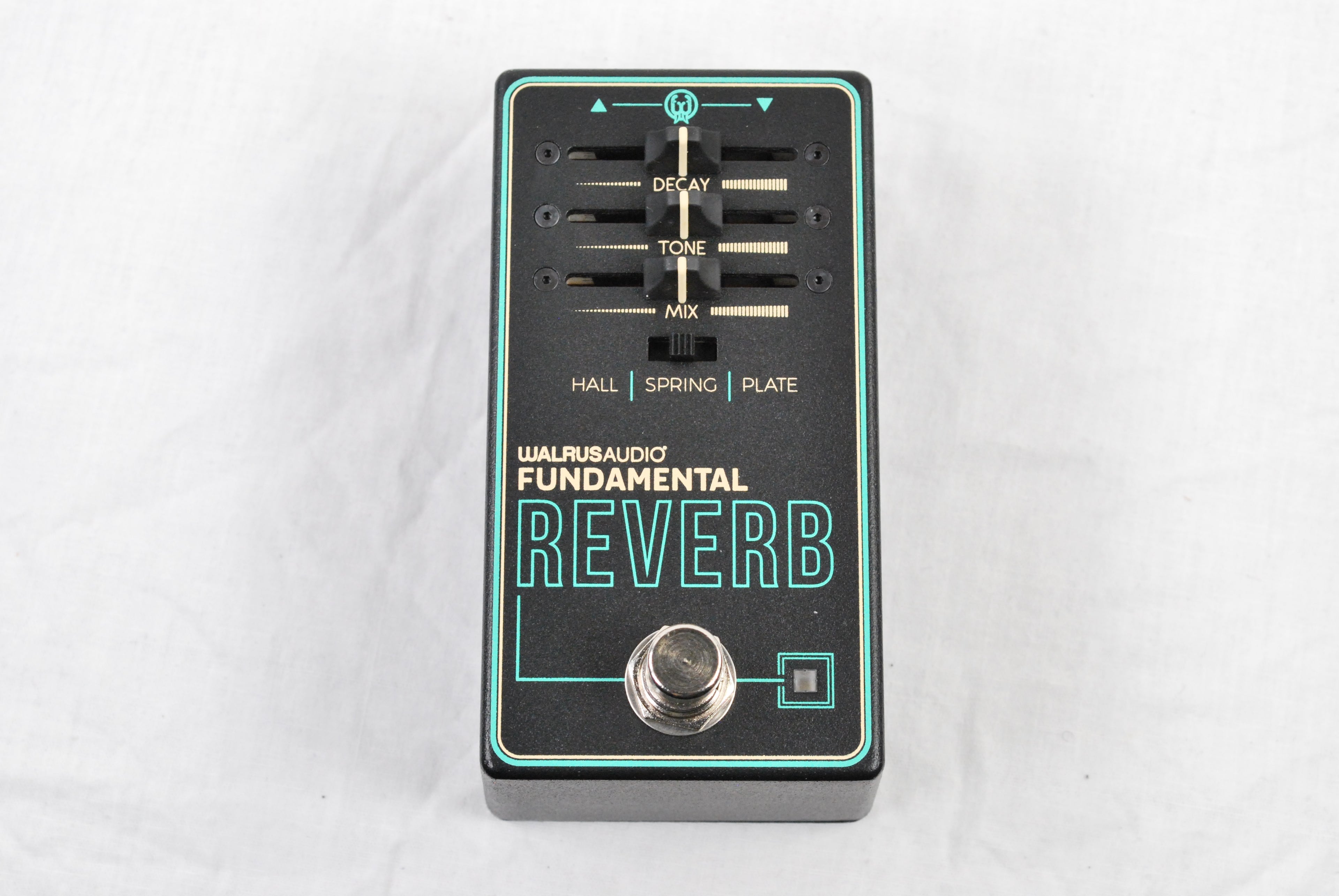 Walrus Audio Fundamental Reverb guitar pedal — front view, black enclosure