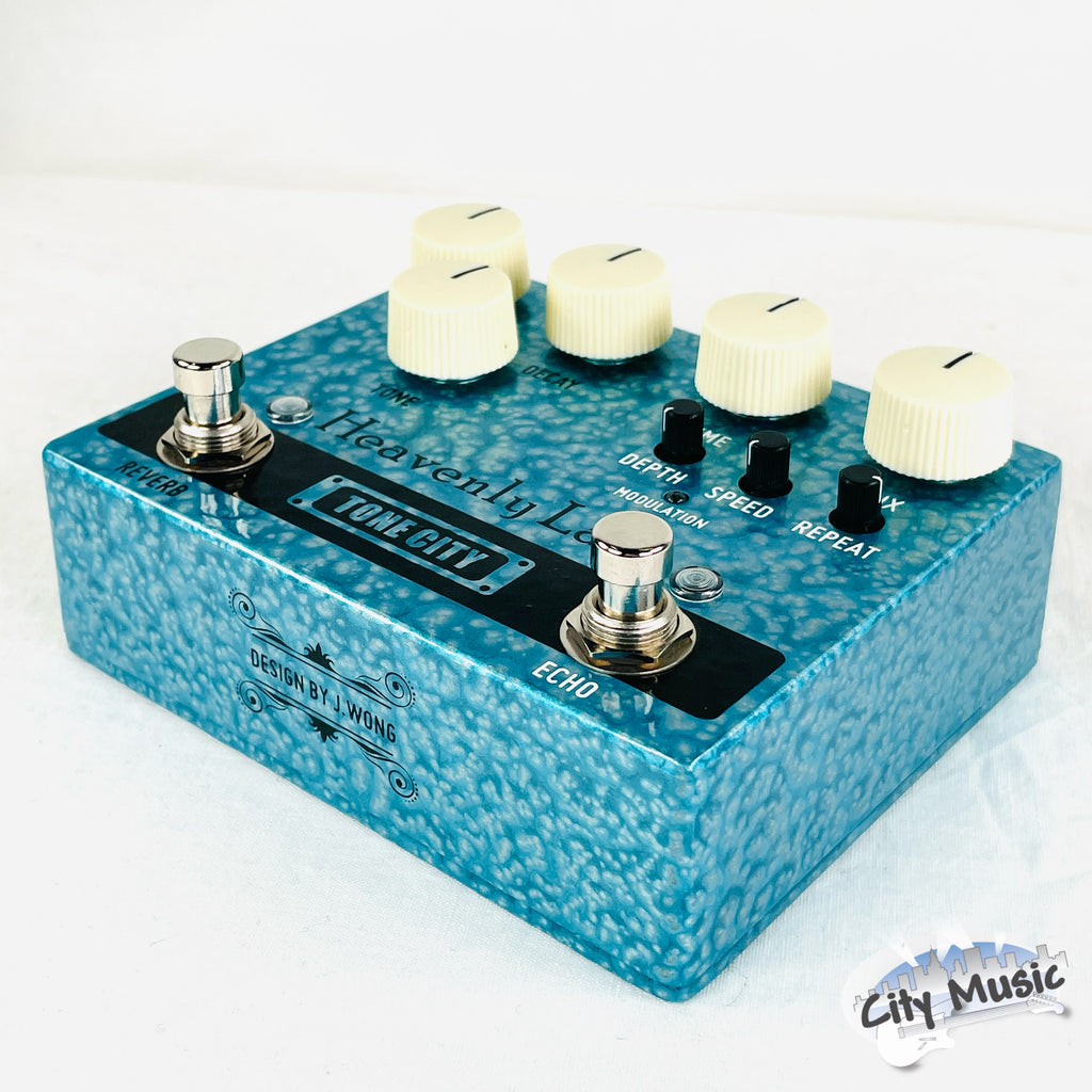 Used Tone City Heavenly Lake delay reverb — full kit overview