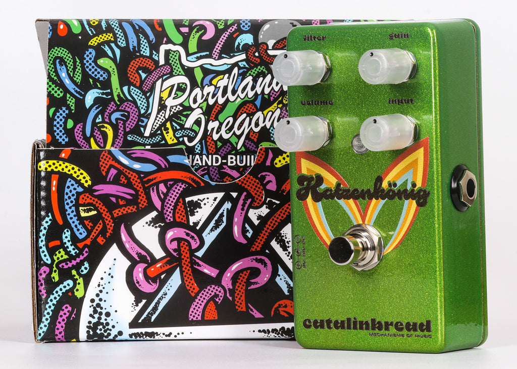 Catalinbread Katzenkonig fuzz distortion pedal — control knobs close-up