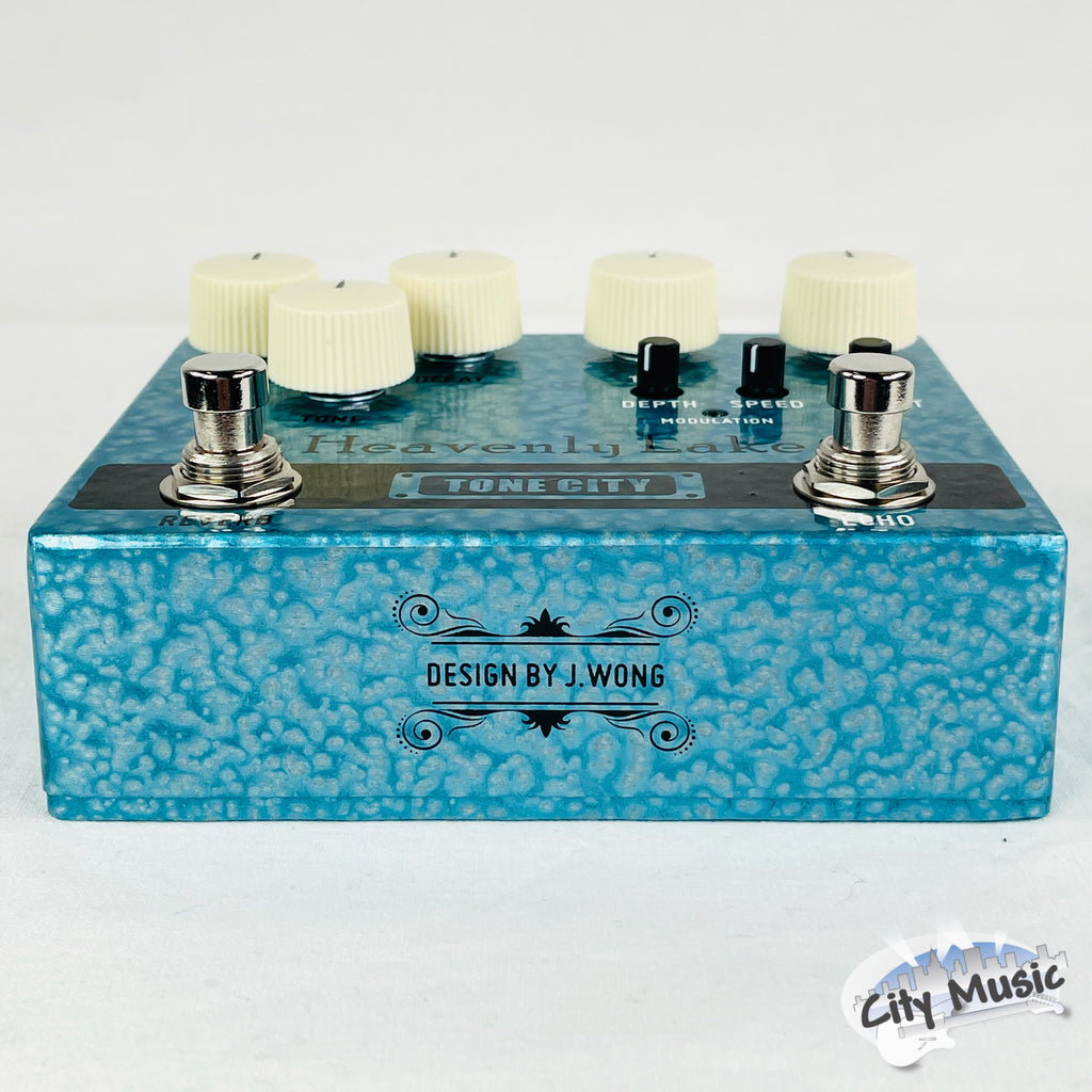 Used Tone City Heavenly Lake delay reverb — knobs and modulation