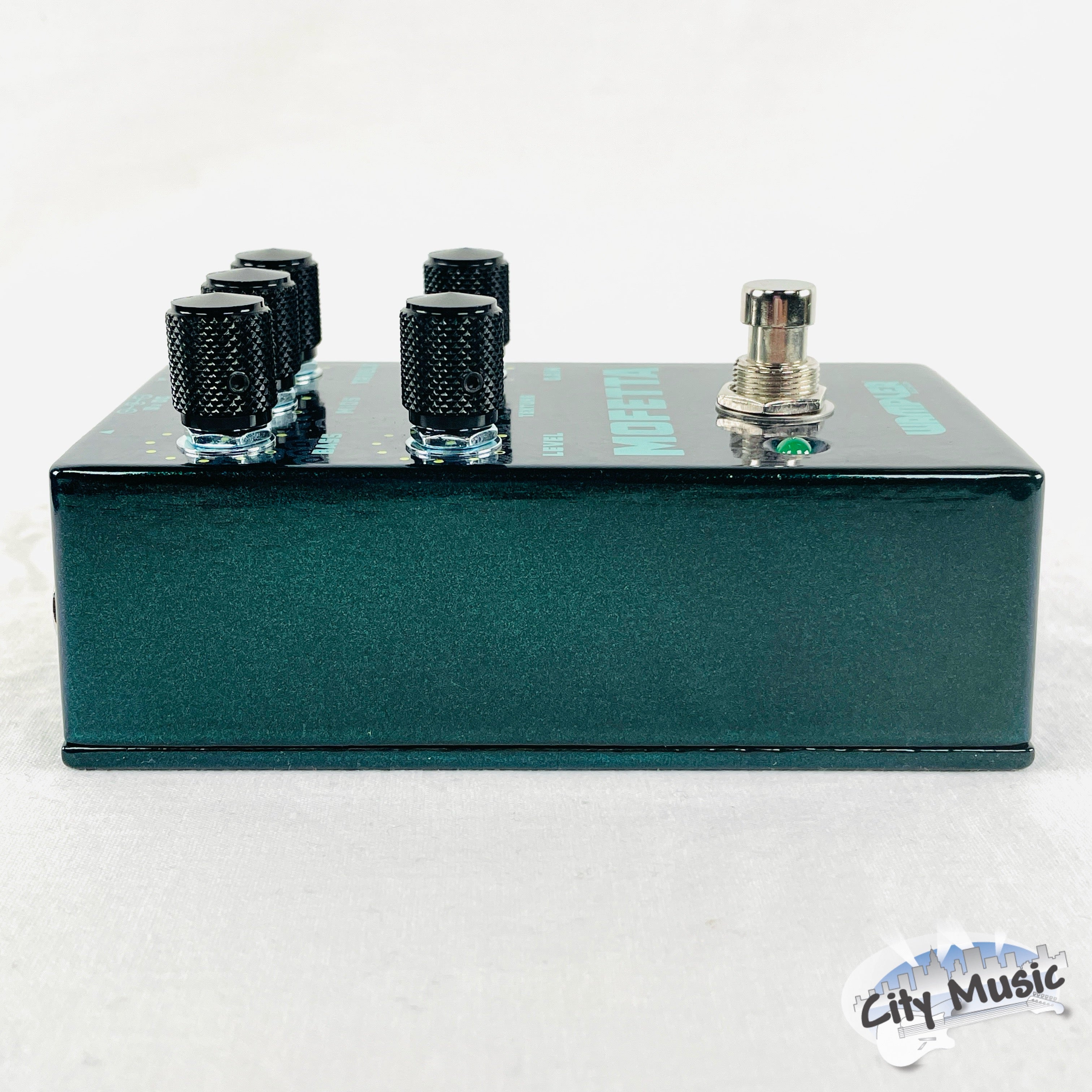 Wampler Mofetta used mint pedal — additional angle