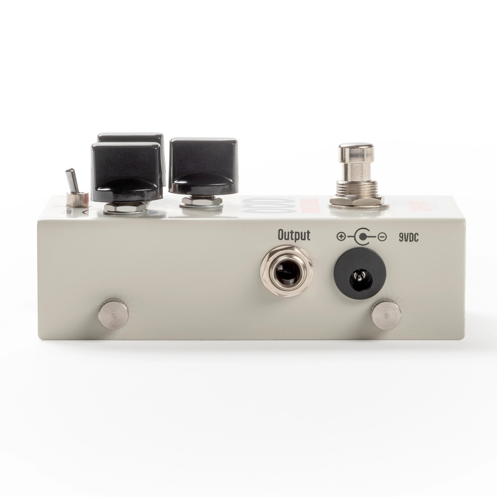 Warm Audio ODD Box V1 overdrive pedal rear panel and footswitch