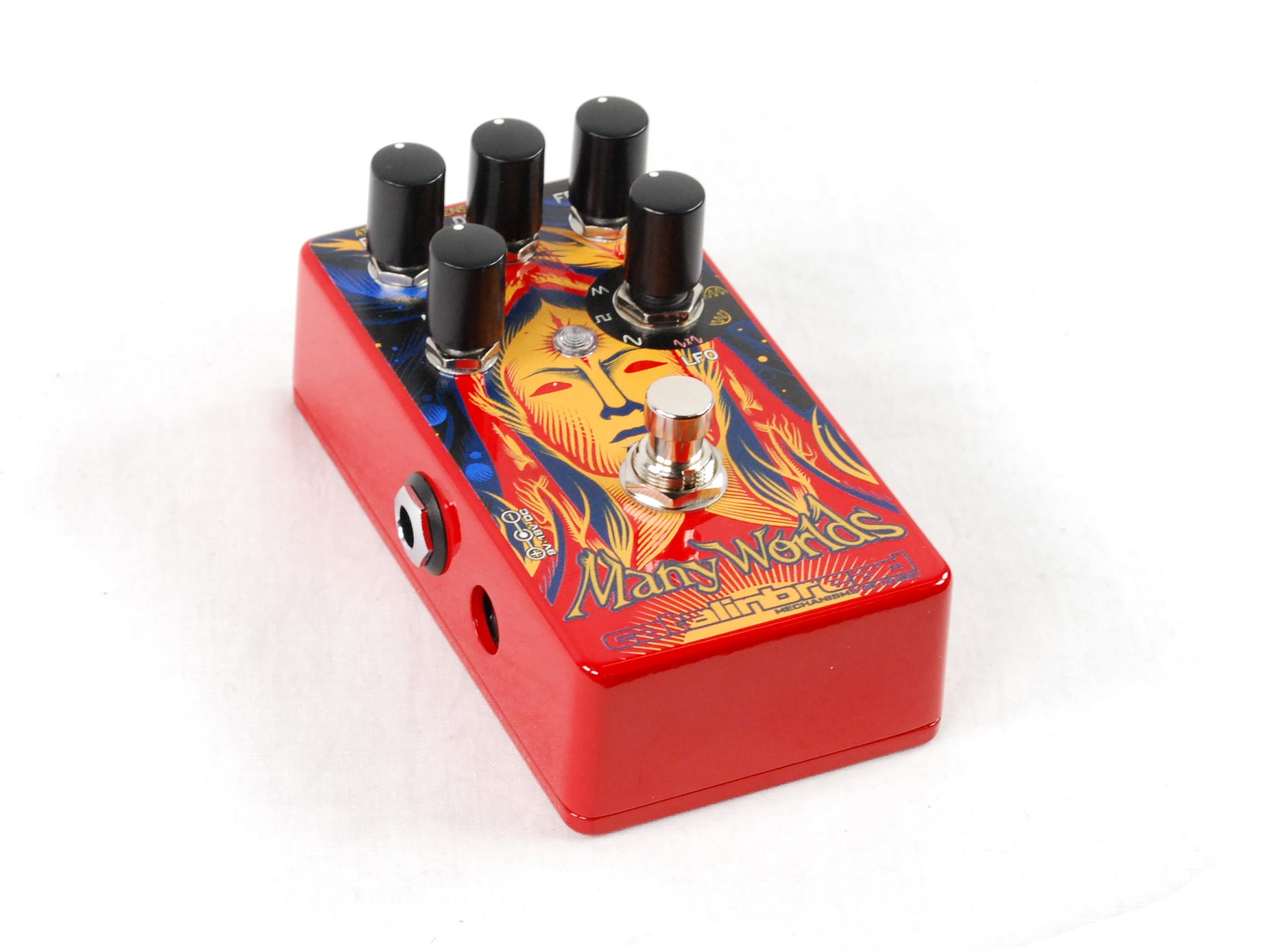 Catalinbread Many Worlds phaser pedal — side profile view