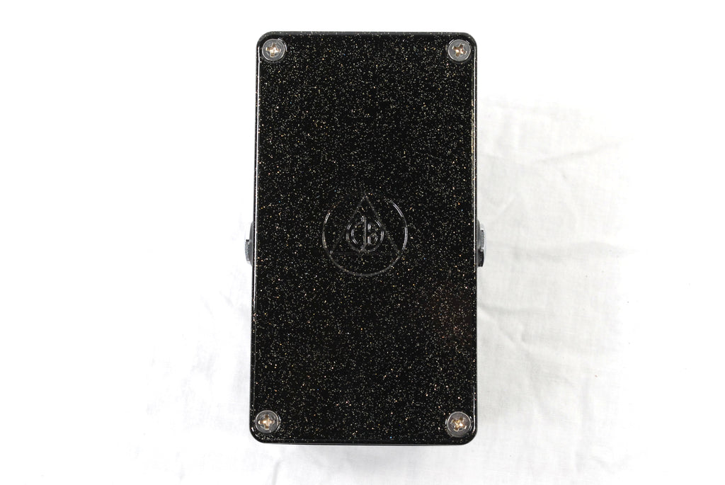 Catalinbread Tremolo8 pedal — side view showing power and signal jacks